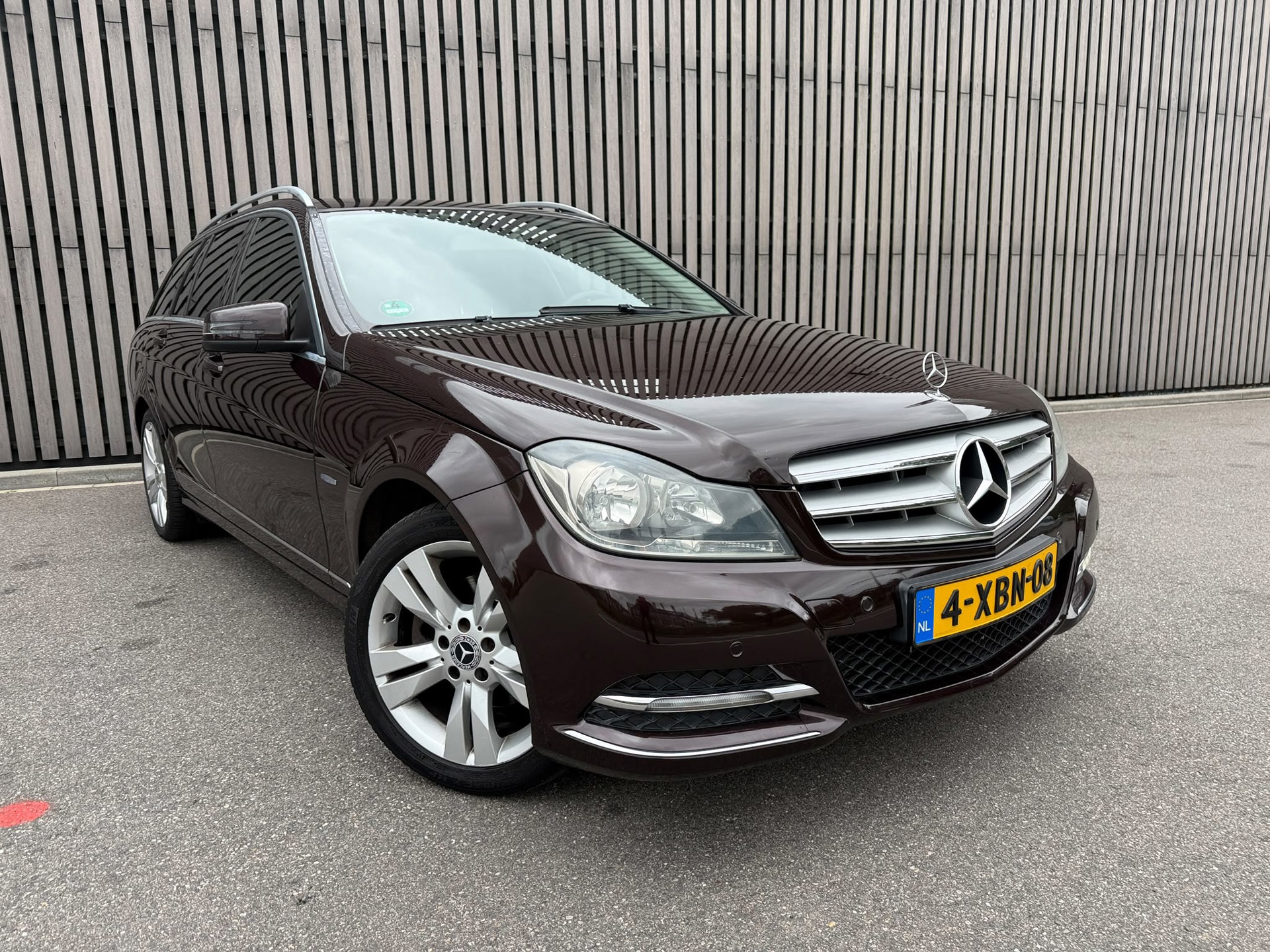 Foto van Mercedes-Benz C 200