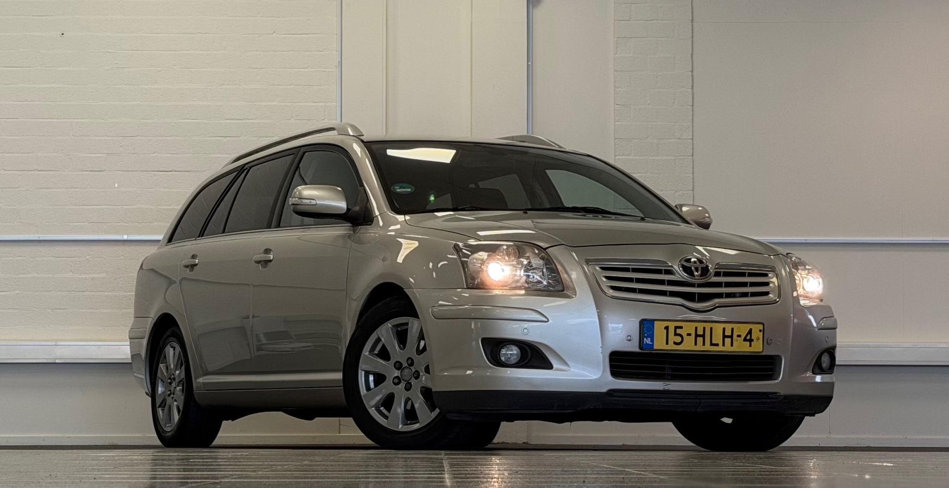 Foto van Toyota Toyota Avensis
