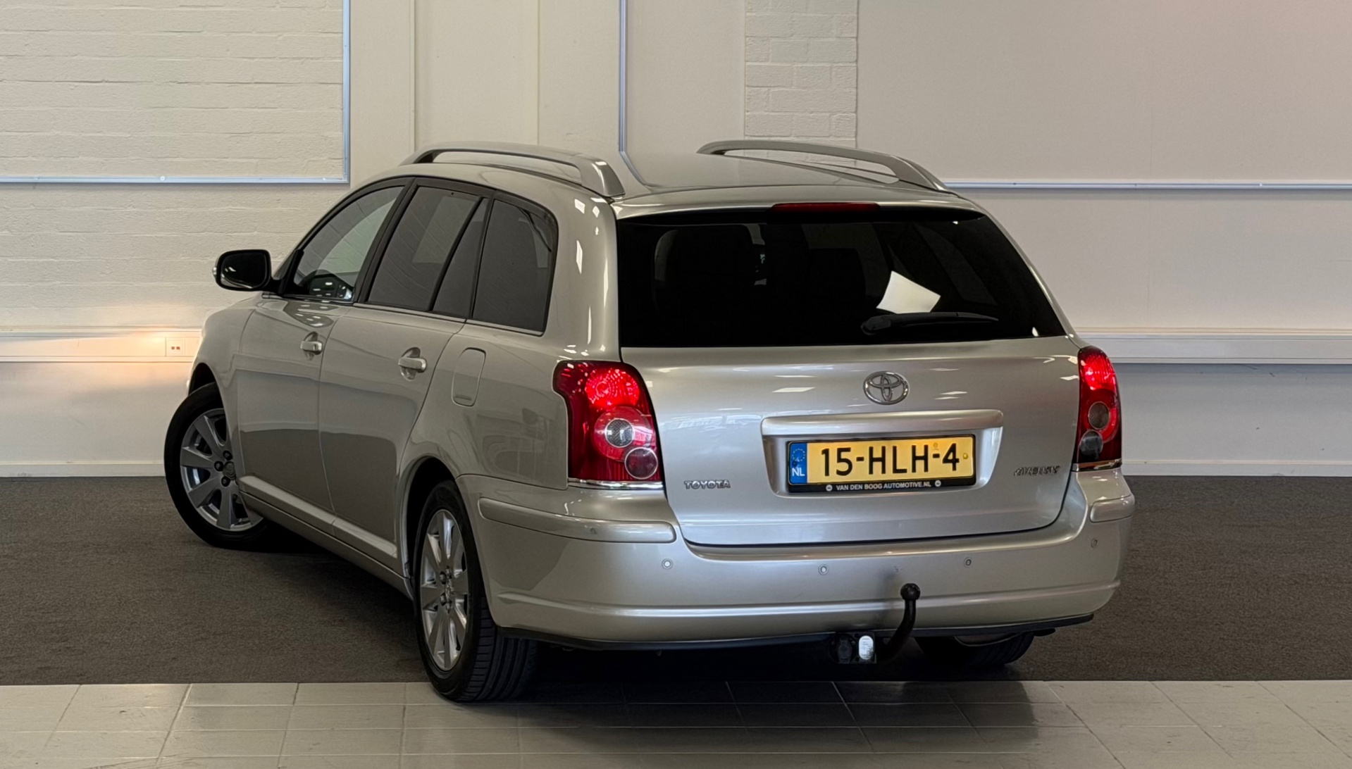 Foto van Toyota Toyota Avensis