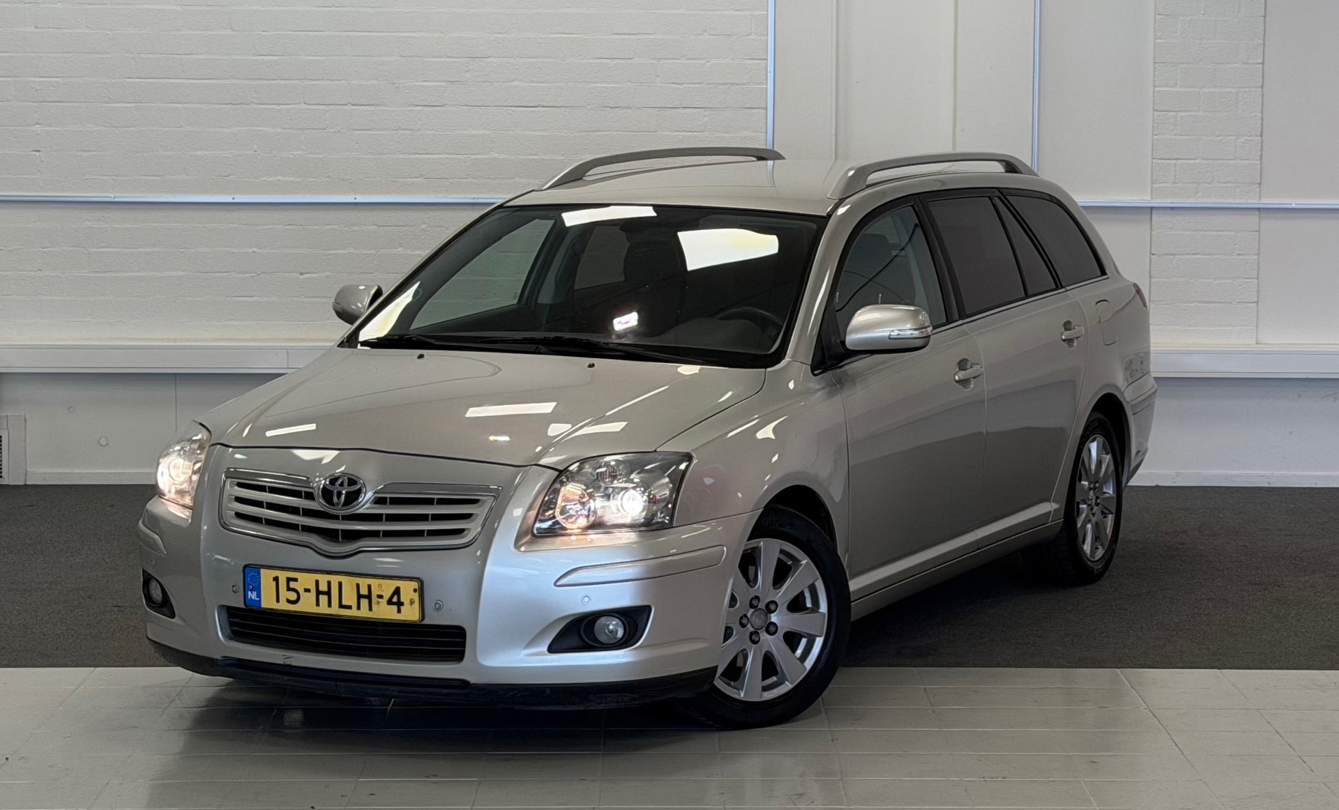 Foto van Toyota Toyota Avensis