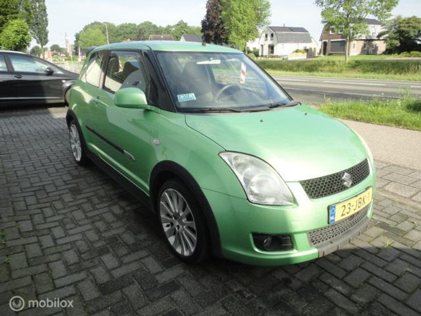 Suzuki Swift 1.3 sport nwe apk 2009 - voorkant
