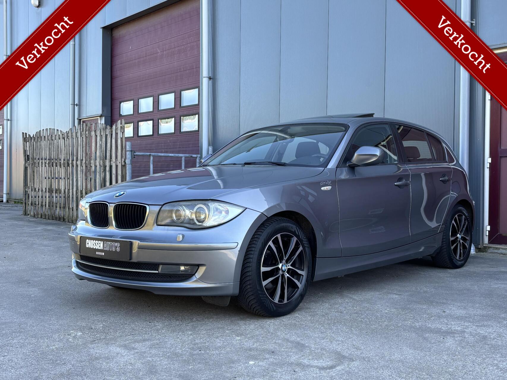 BMW 1er Reihe 116i EfficientDynamics Edition,Xenon,Navi,Dakje! 2011 - voorkant