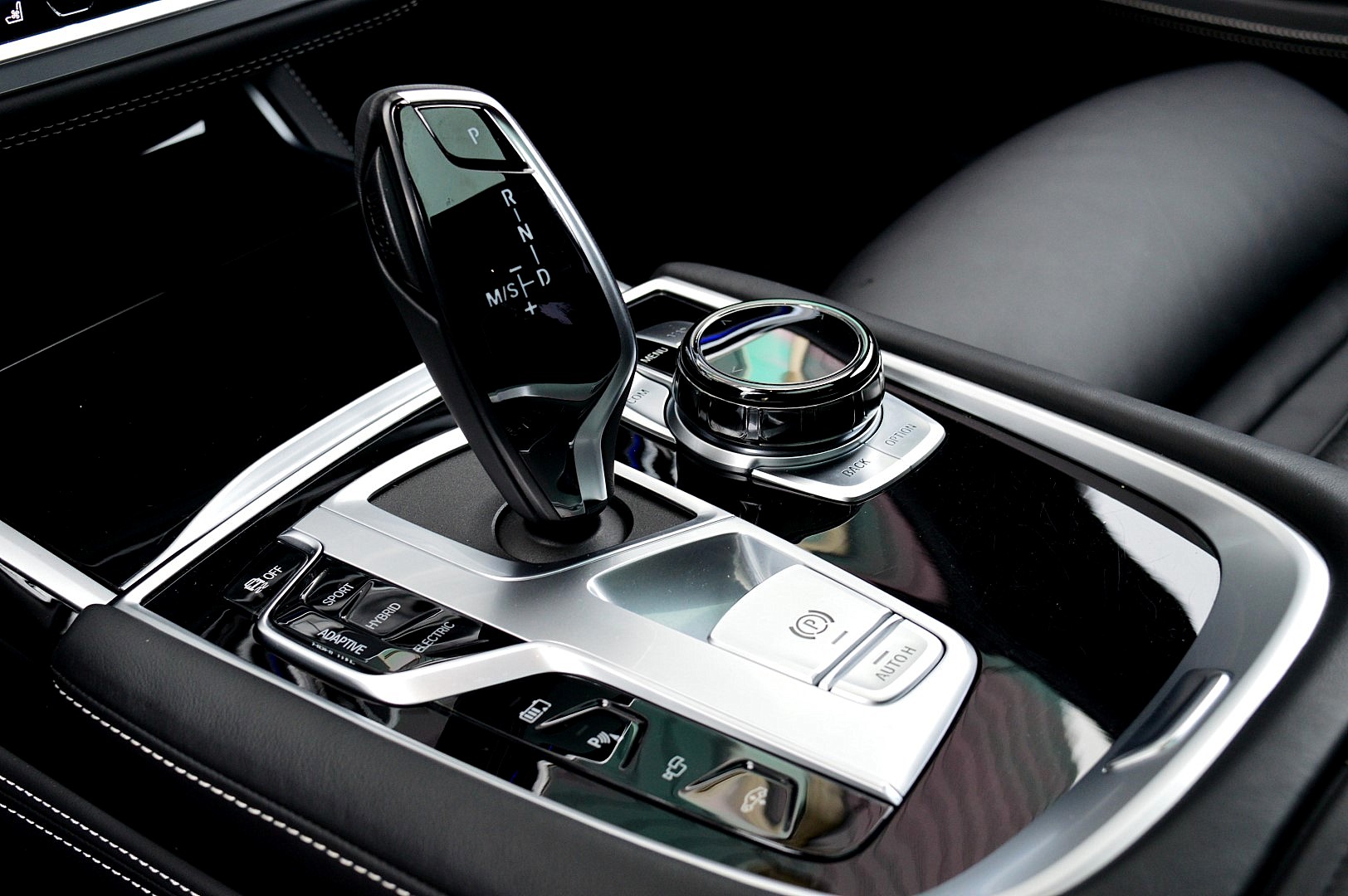Foto van BMW 745e