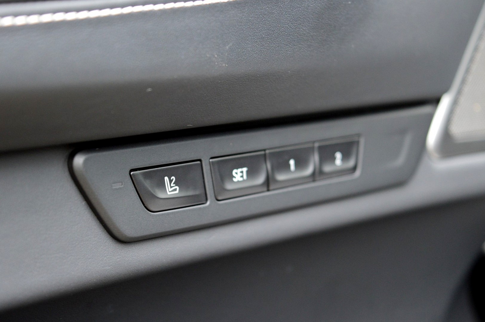 Foto van BMW 745e