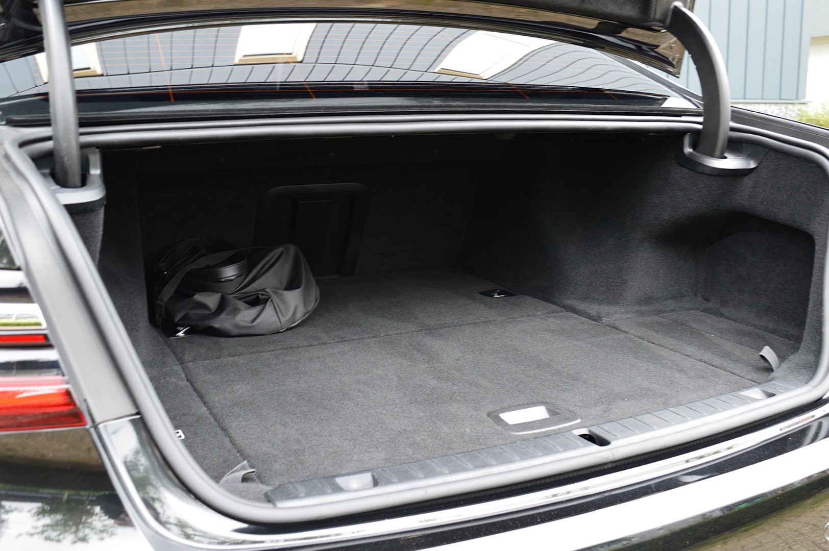 Foto van BMW 745e