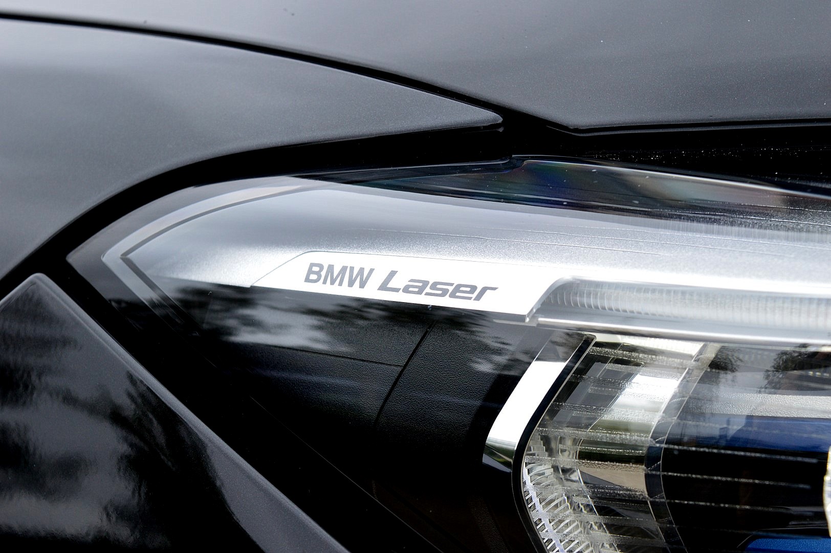 Foto van BMW 745e