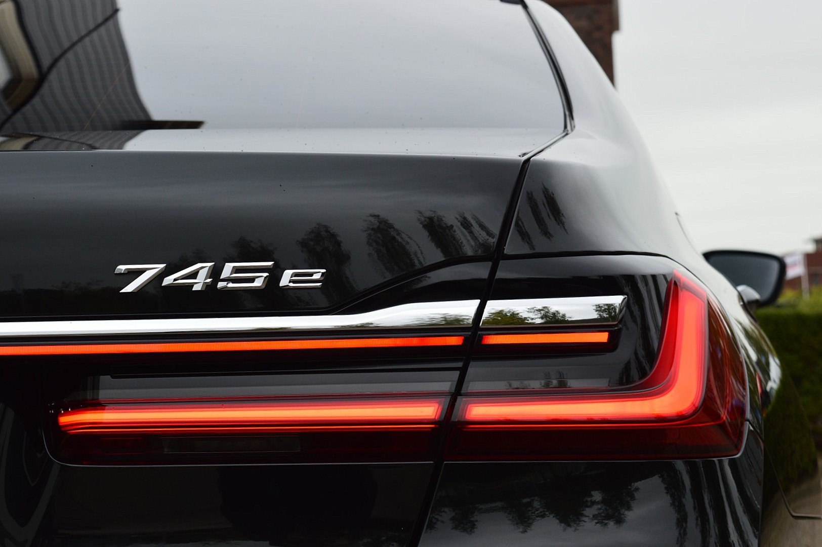 Foto van BMW 745e
