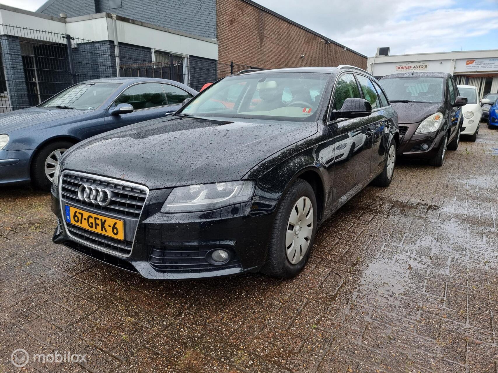Audi Audi A4 2.0 TDI Pro Line. Automaat.  Navi. 2008 - voorkant