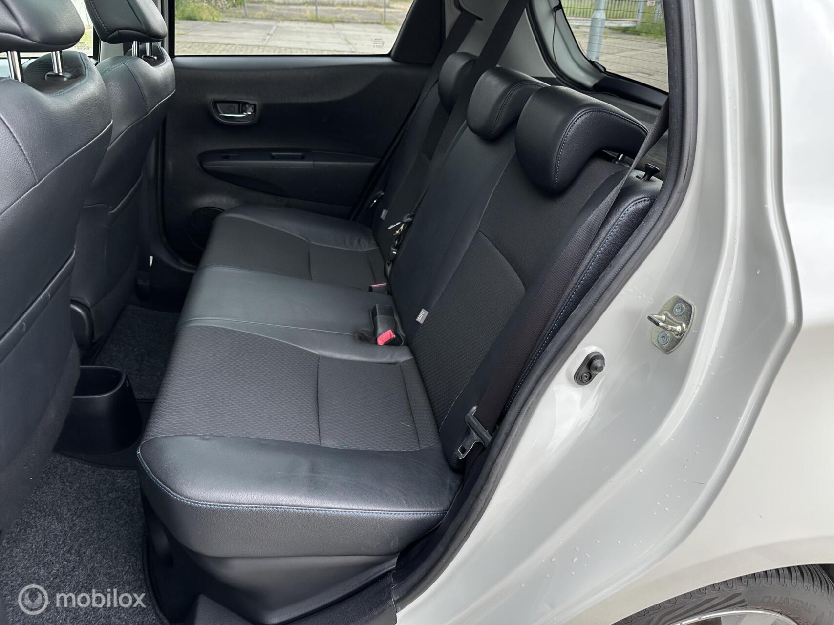 Foto van Toyota Toyota Yaris Hybrid
