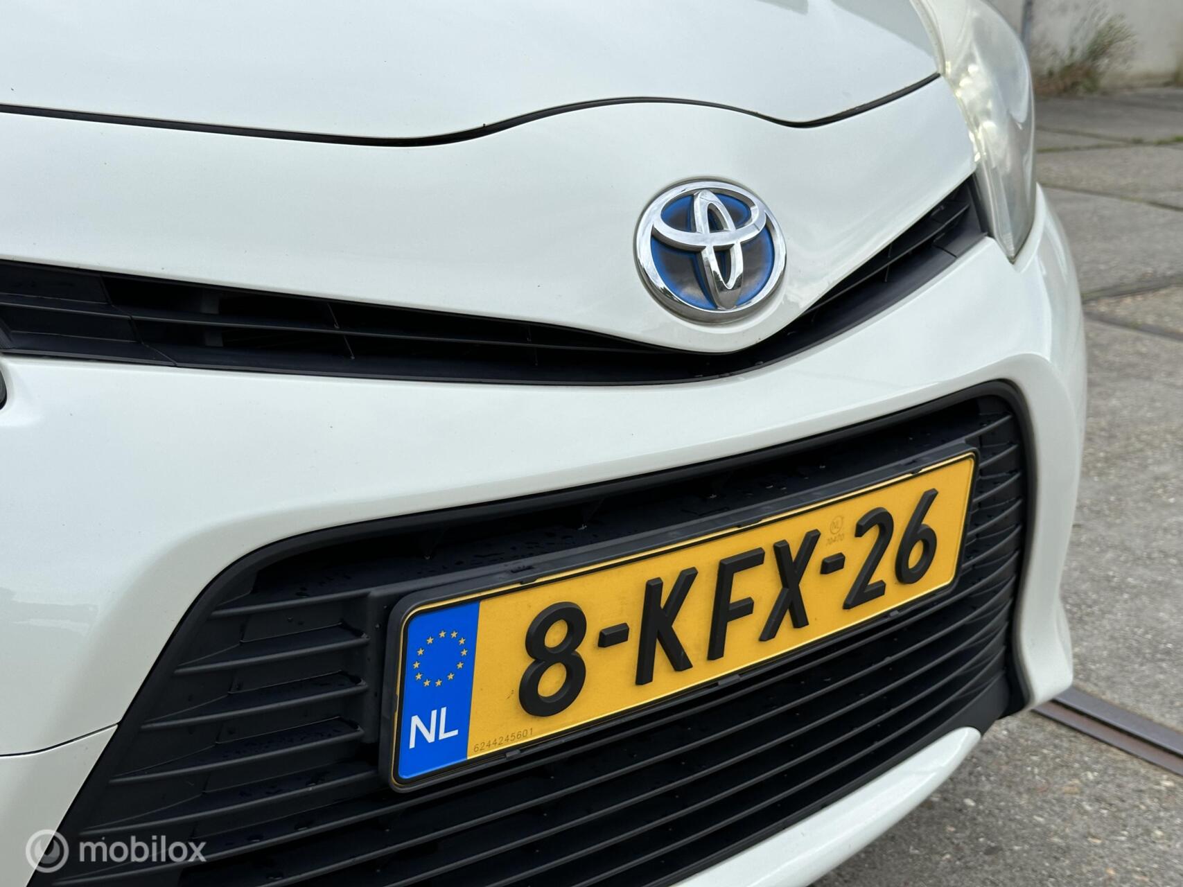 Foto van Toyota Toyota Yaris Hybrid
