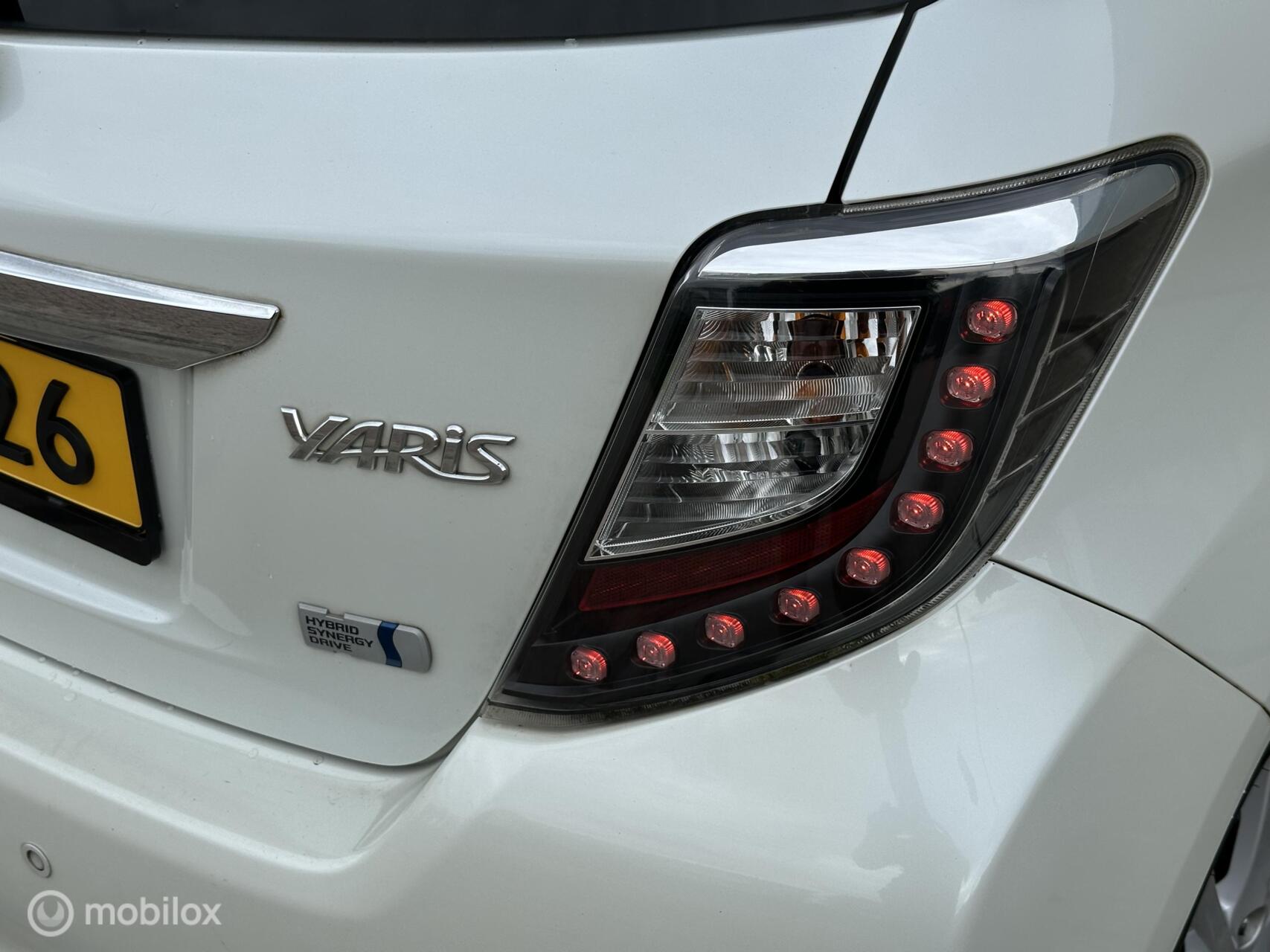 Foto van Toyota Toyota Yaris Hybrid