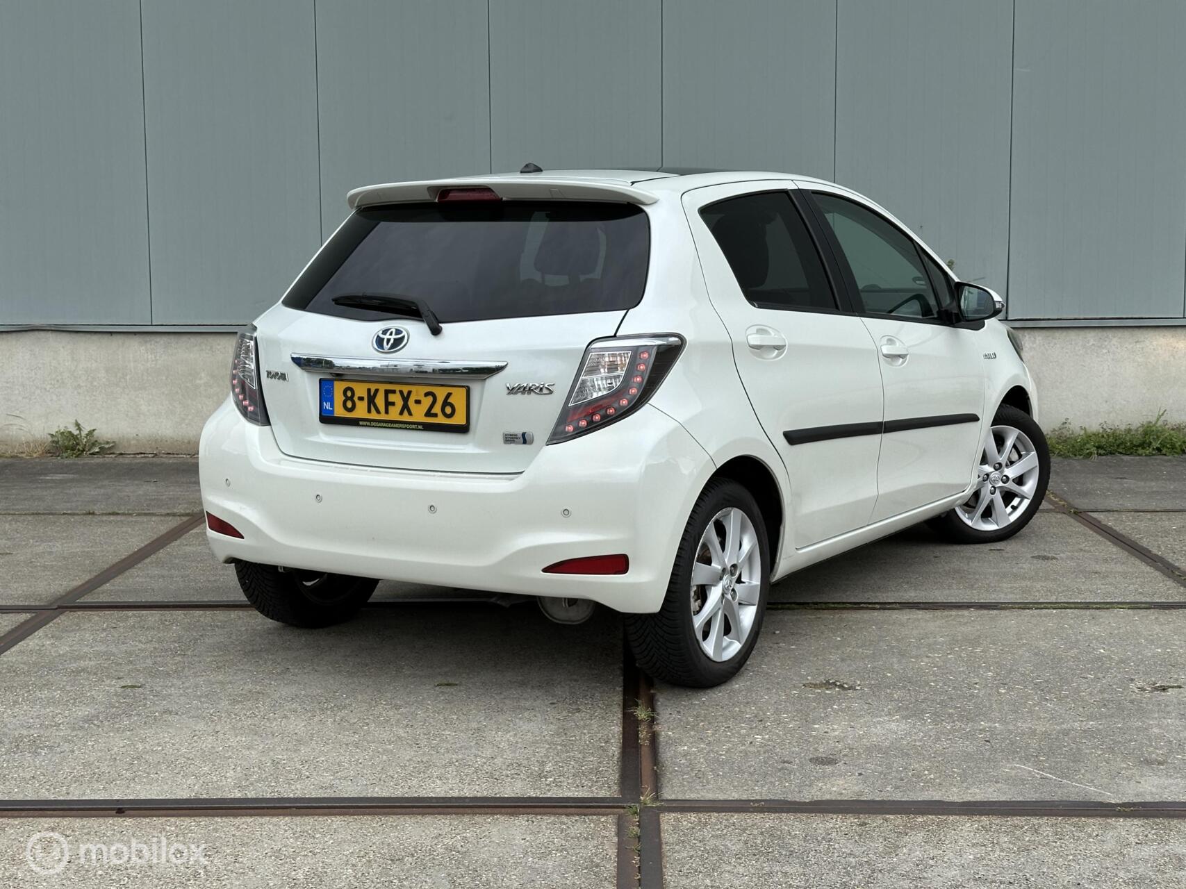 Foto van Toyota Toyota Yaris Hybrid