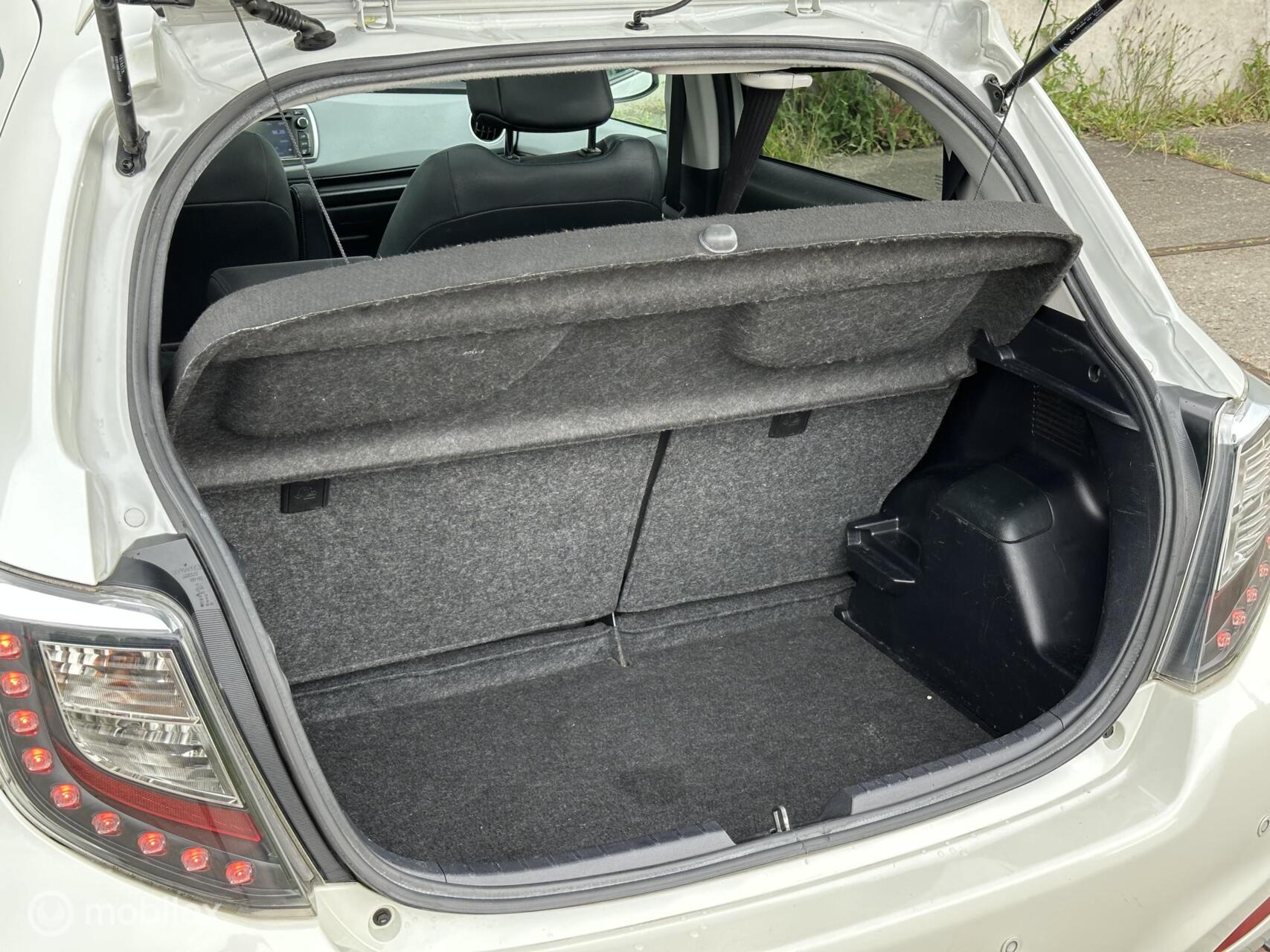 Foto van Toyota Toyota Yaris Hybrid