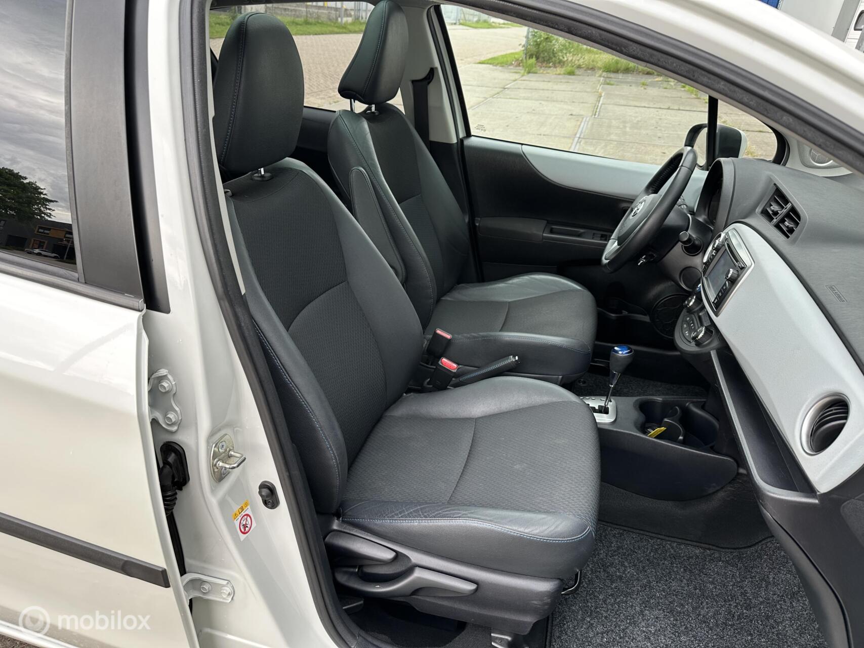 Foto van Toyota Toyota Yaris Hybrid