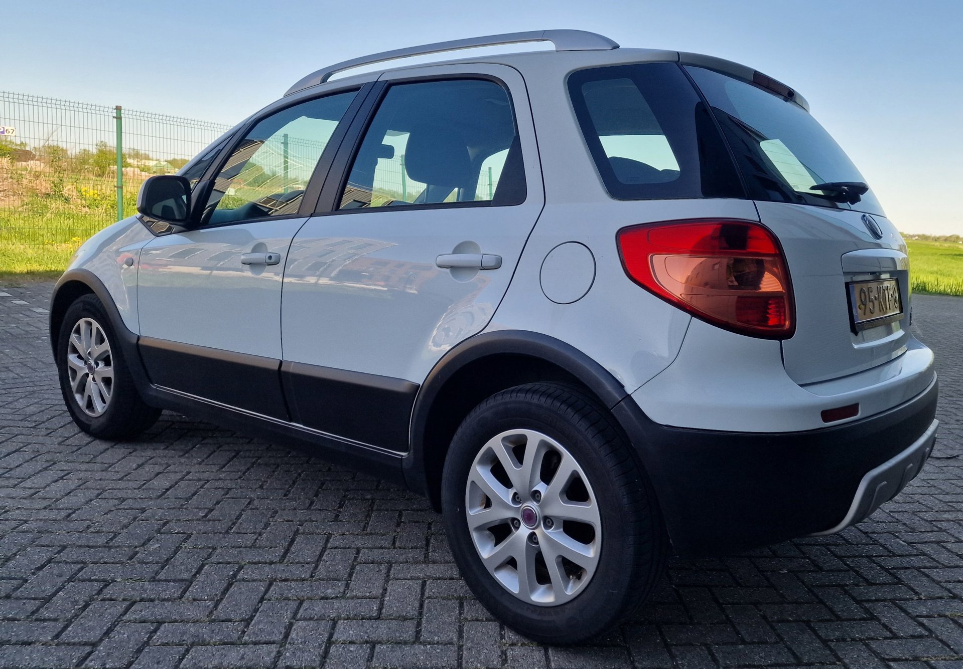 Foto van Fiat Fiat Sedici