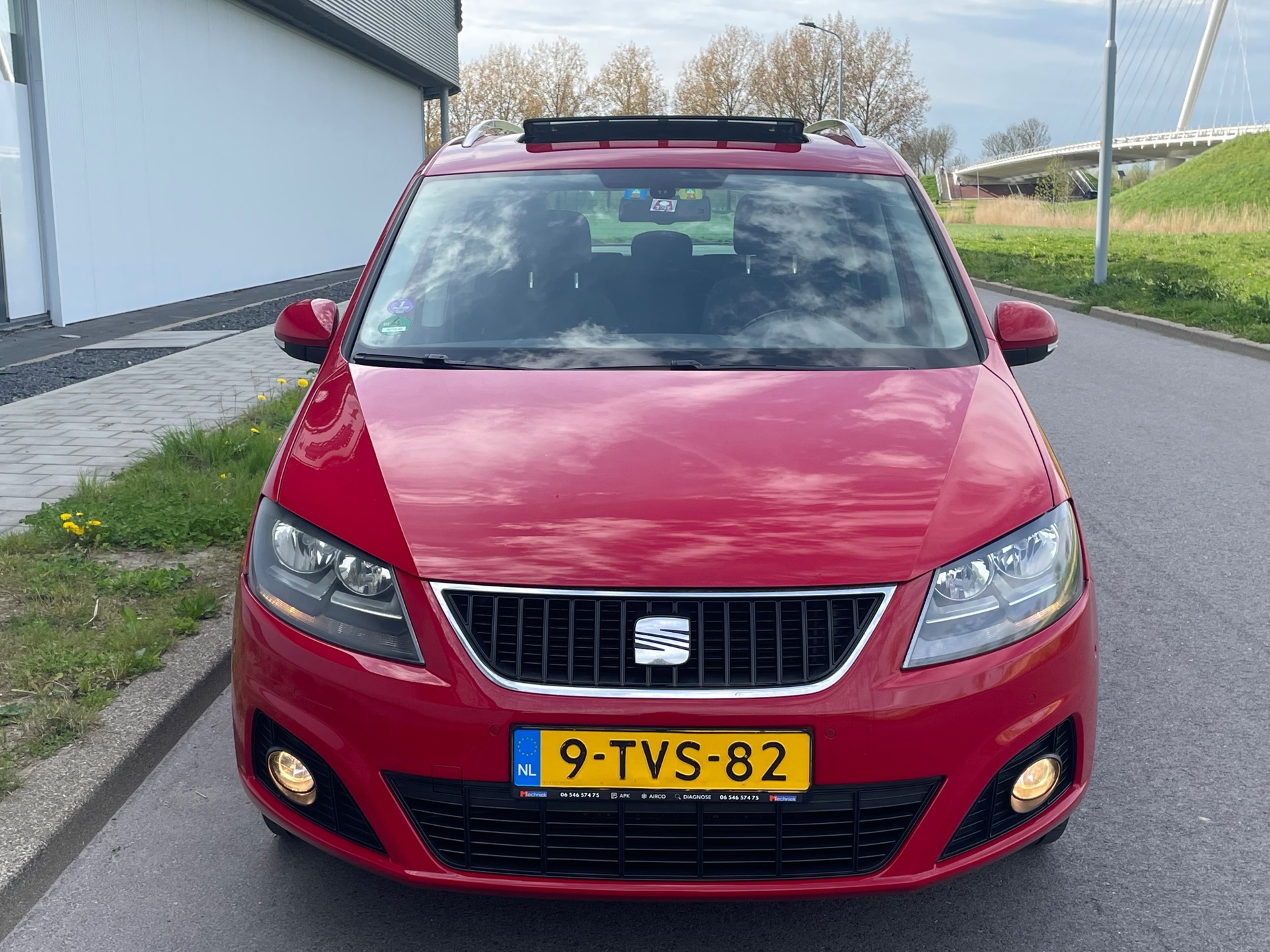 Foto van Seat Alhambra
