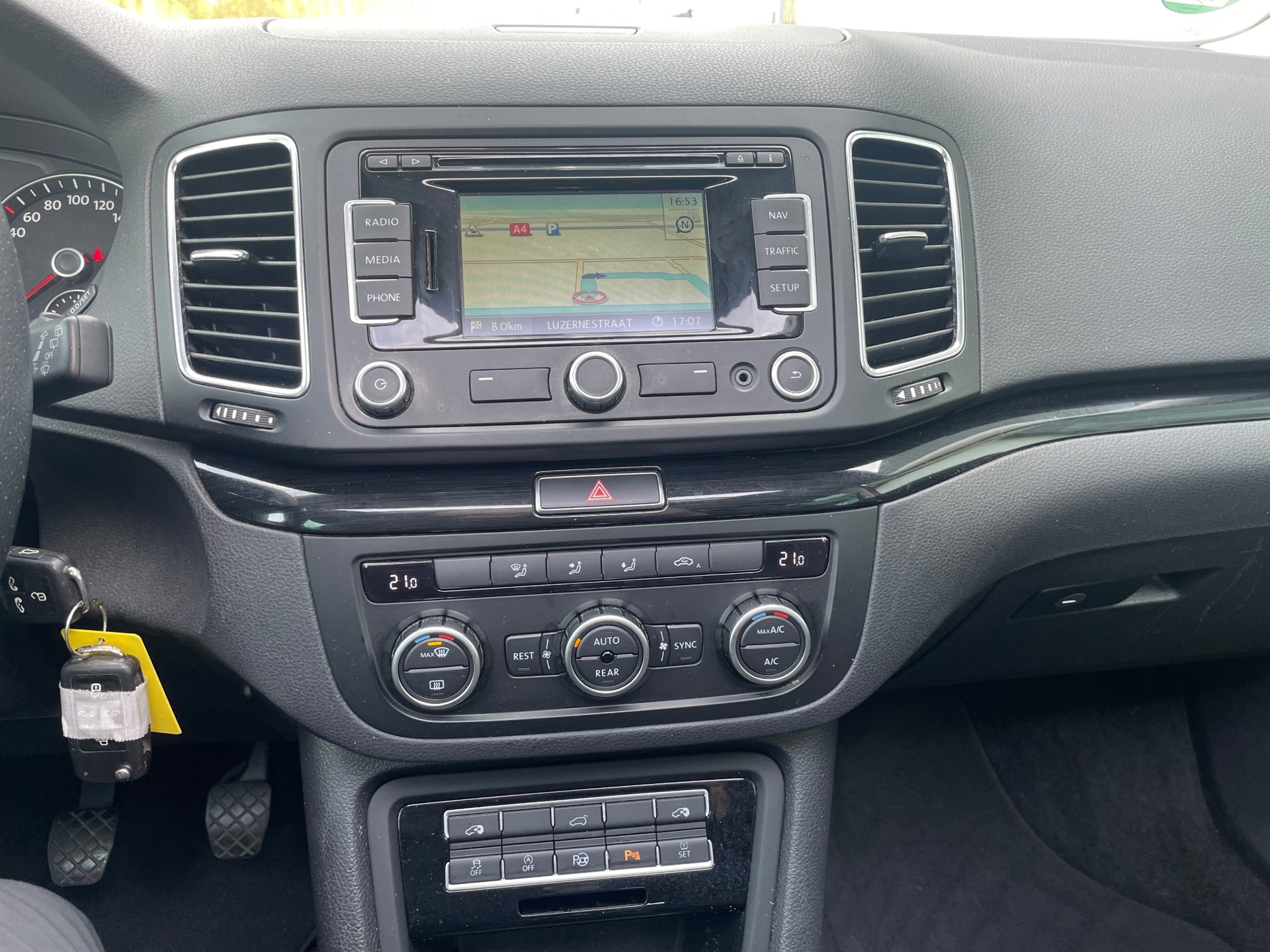 Foto van Seat Alhambra