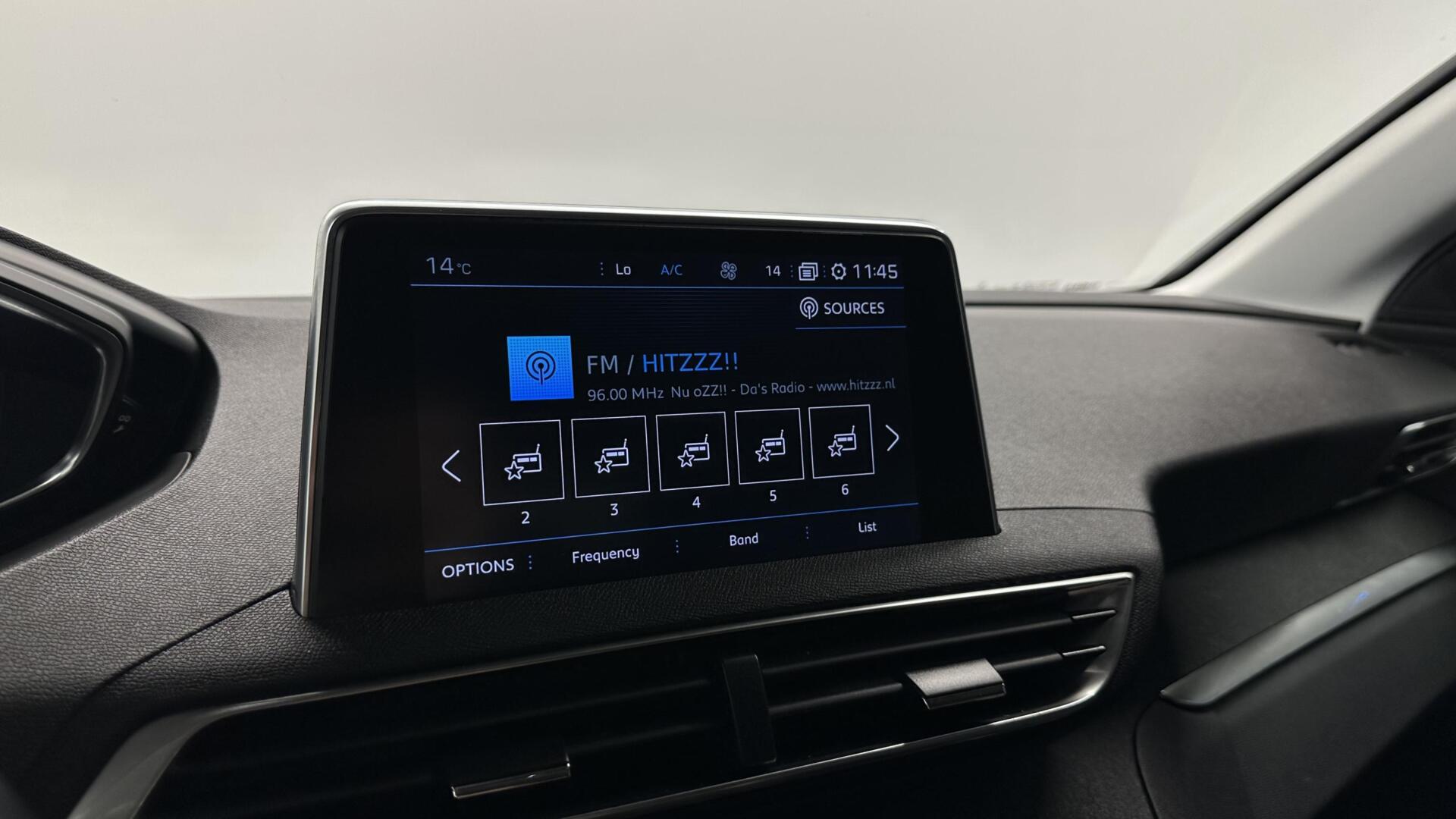 Foto van Peugeot 5008