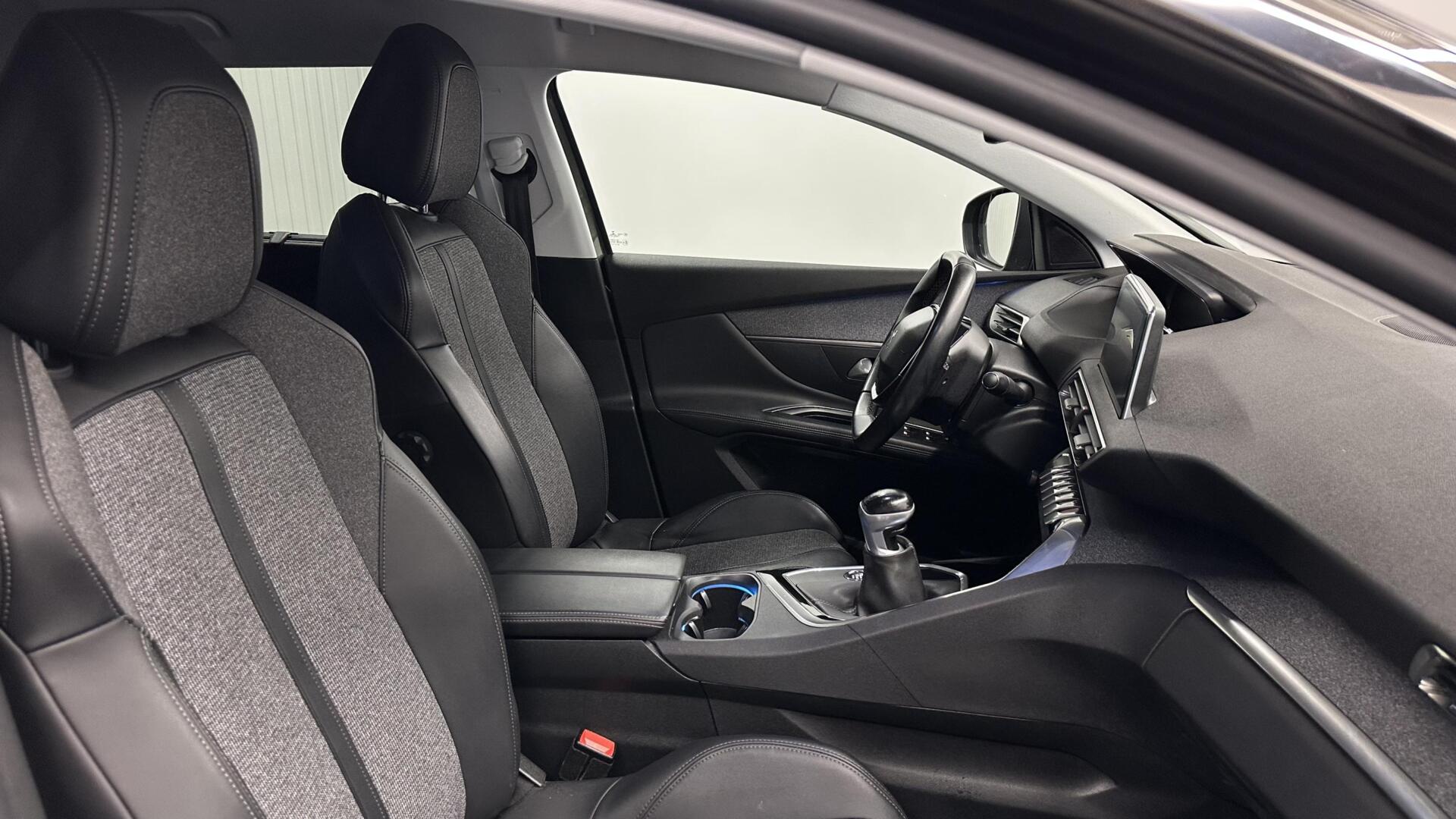 Foto van Peugeot 5008