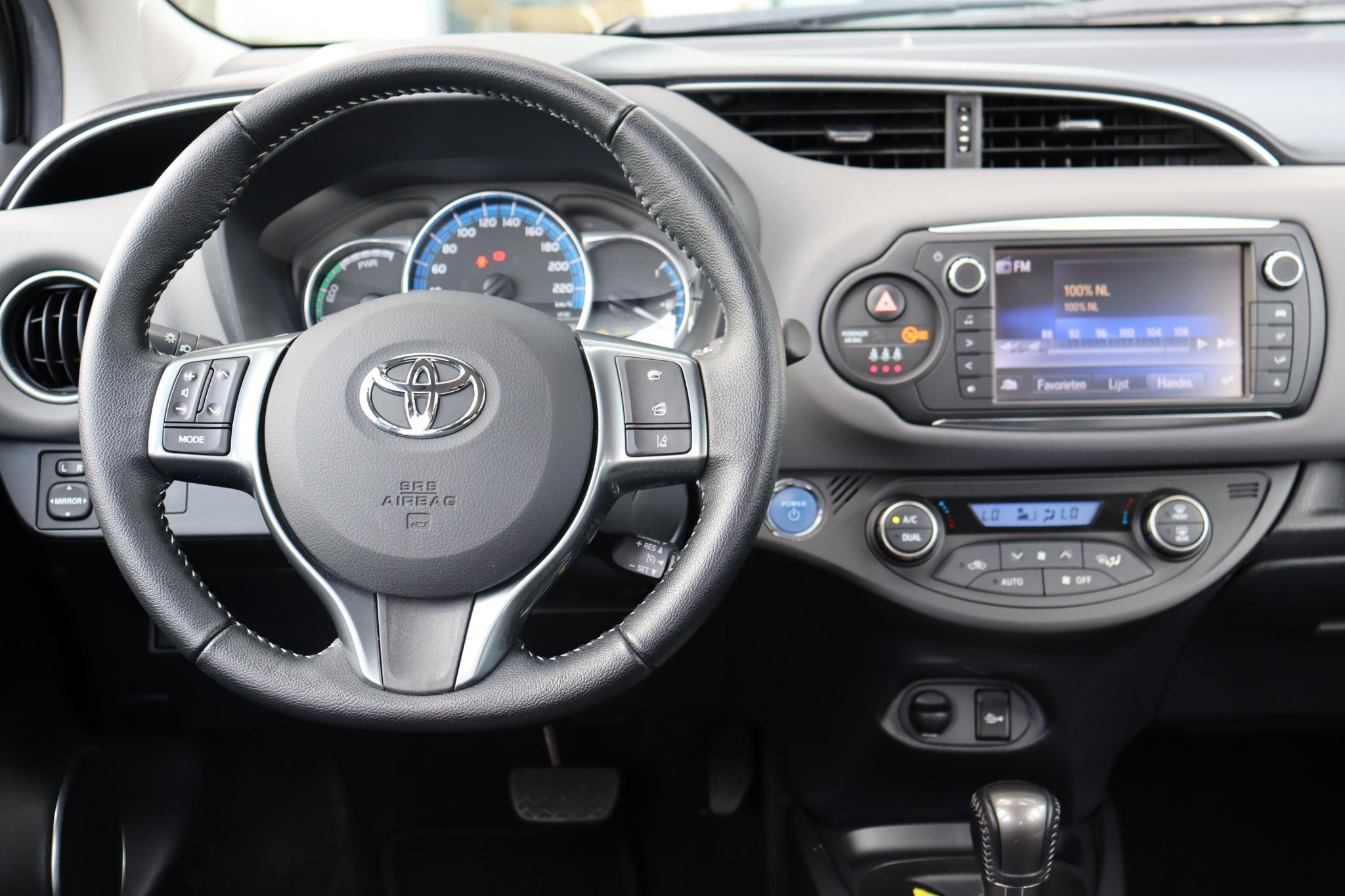Foto van Toyota Toyota Yaris Hybrid
