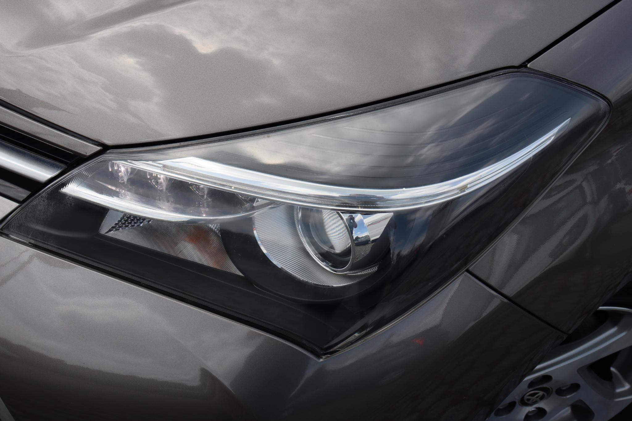 Foto van Toyota Toyota Yaris Hybrid