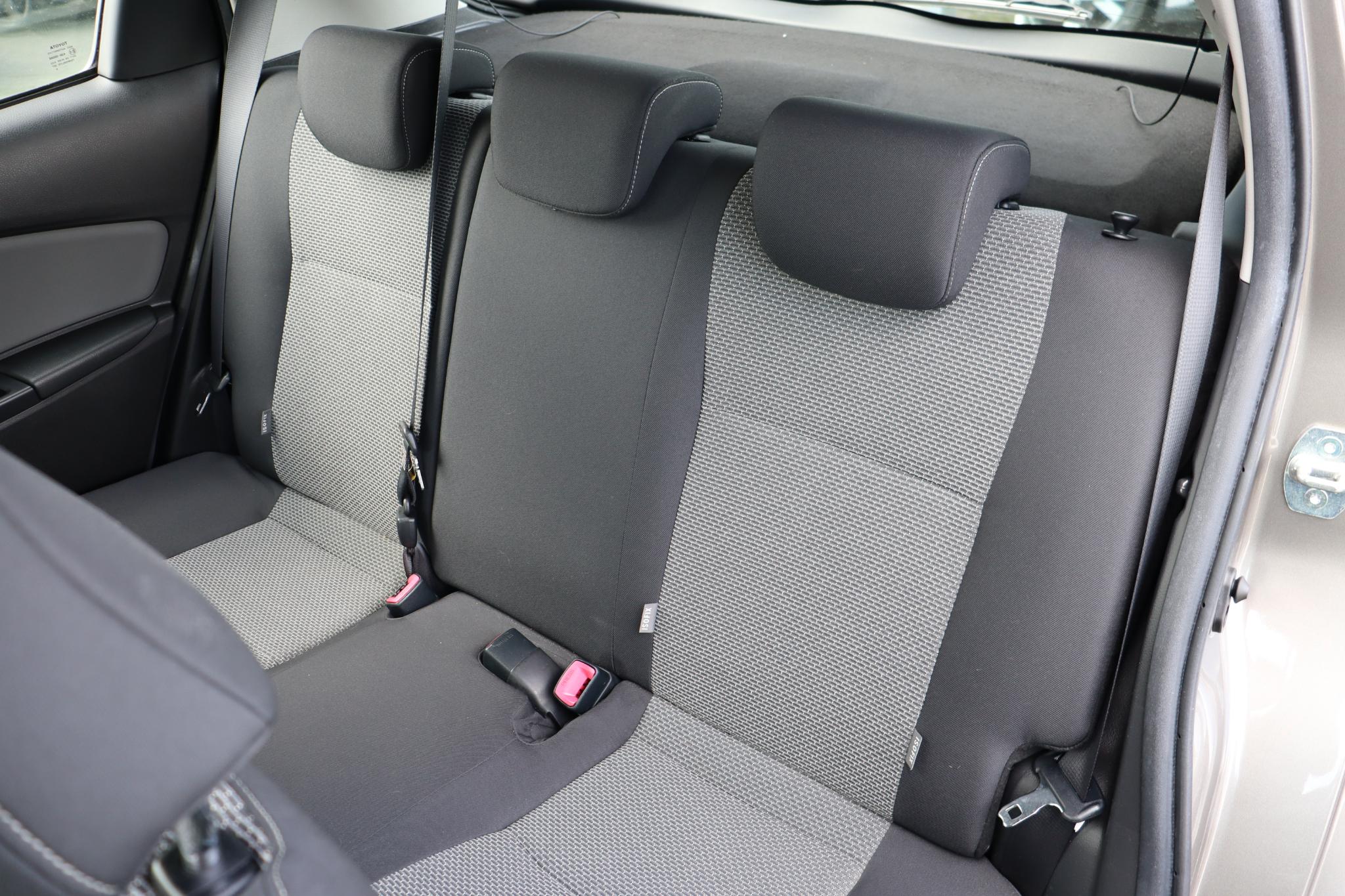 Foto van Toyota Toyota Yaris Hybrid