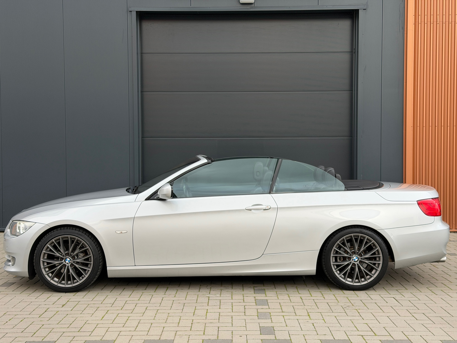 Foto van BMW 320i