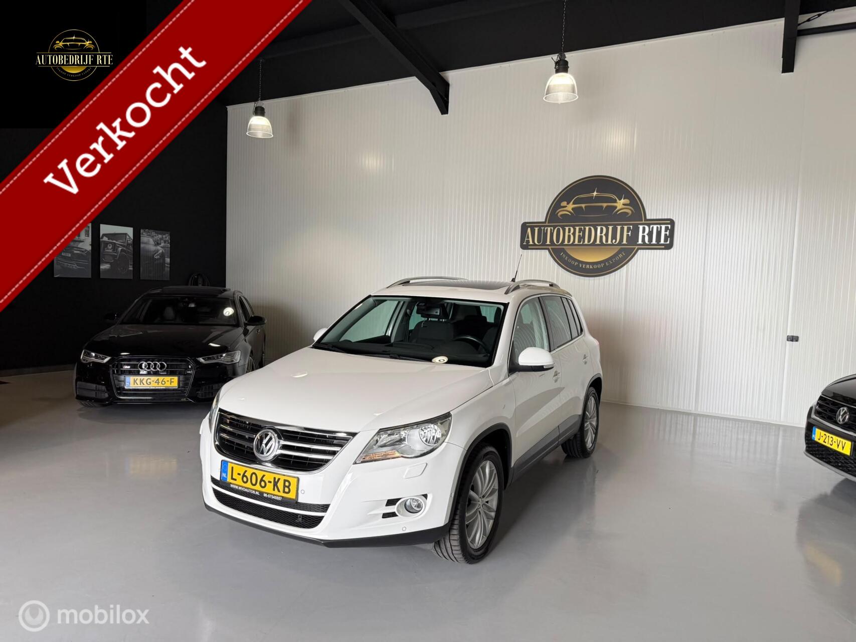 Volkswagen Tiguan 1.4 TSI Sport&Style Pano Trekhaak netteAuto 2011 - voorkant