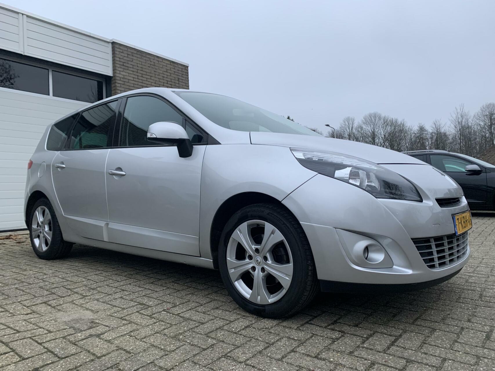 Foto van Renault Grand Scenic