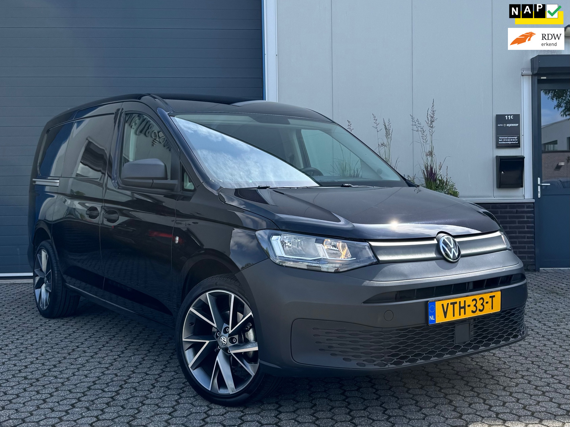 Foto van VOLKSWAGEN CADDY MODIFIED PARTITION WALL