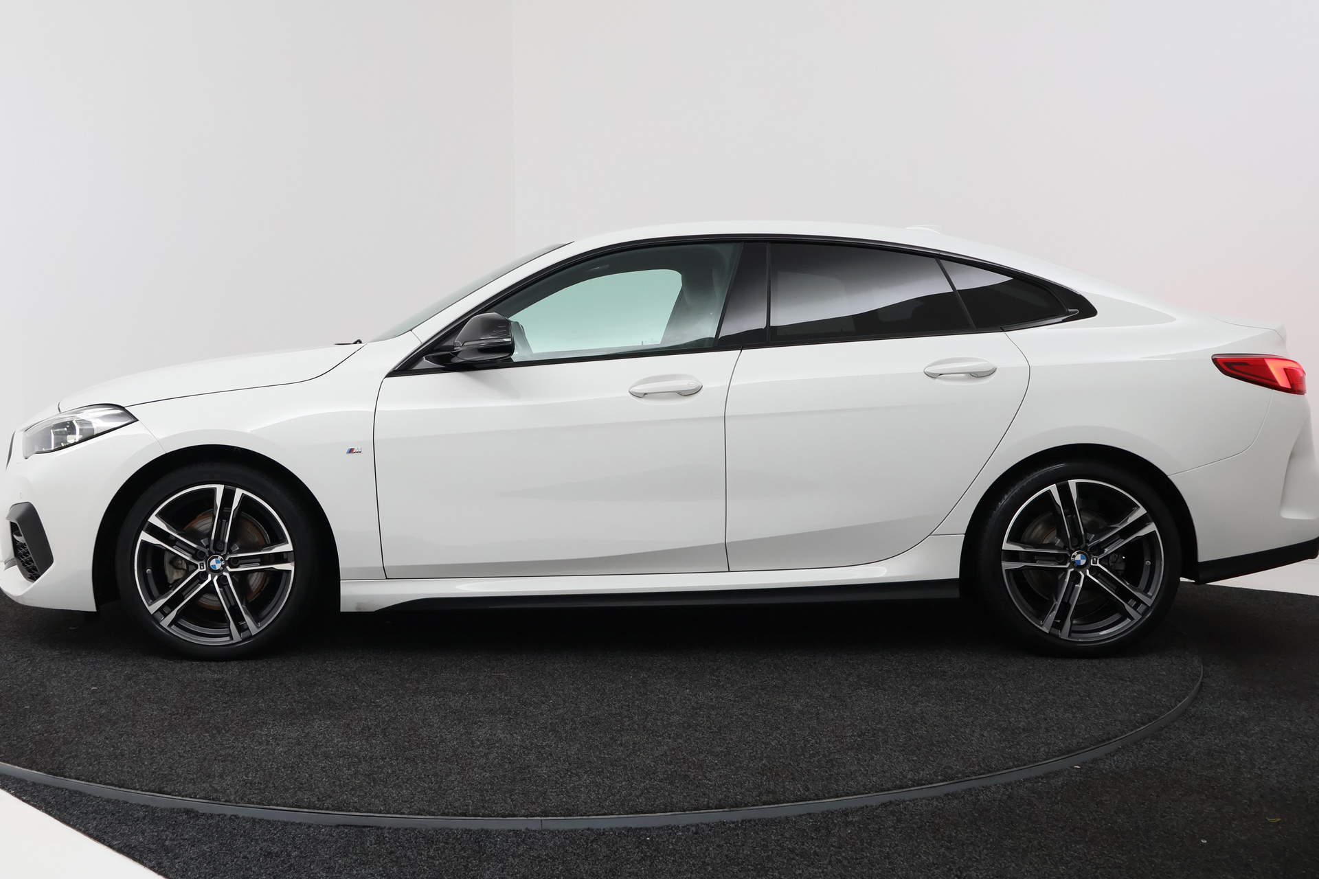 Foto van BMW 218i