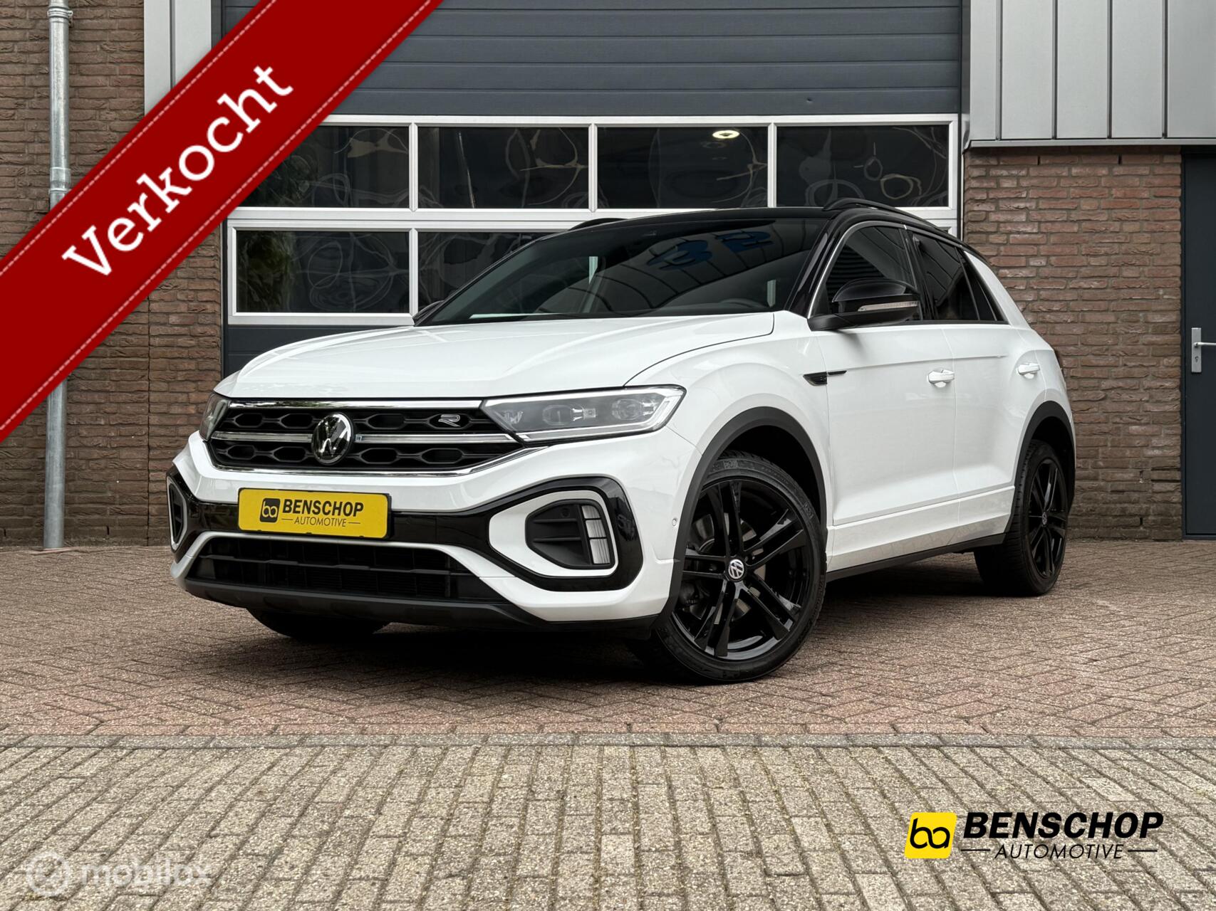 Volkswagen T-roc 1.5 TSI R-Line Bi-Tone Navi Carplay Virtual Camera 18 inch 2022 - voorkant