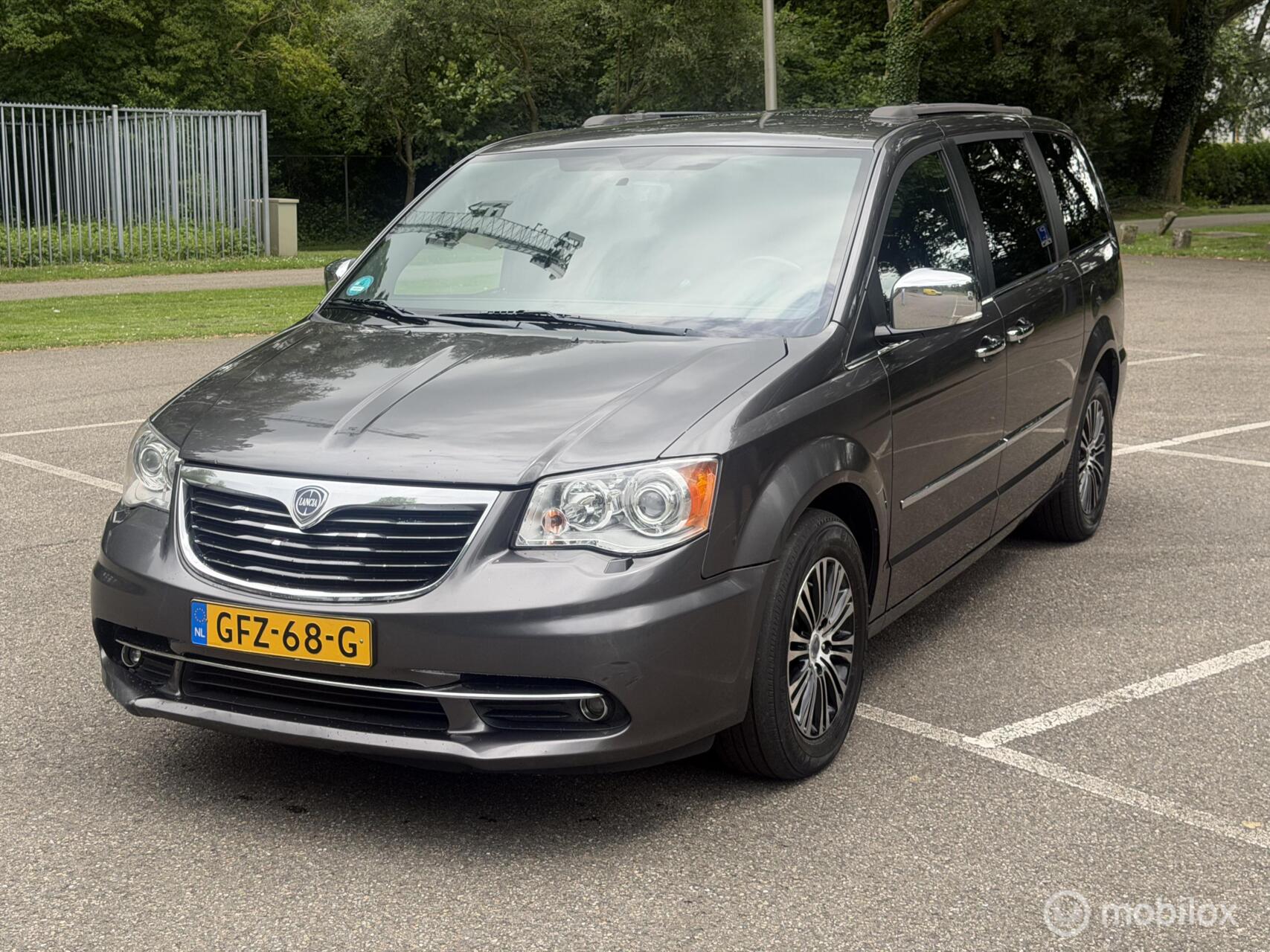 Foto van LANCIA VOYAGER