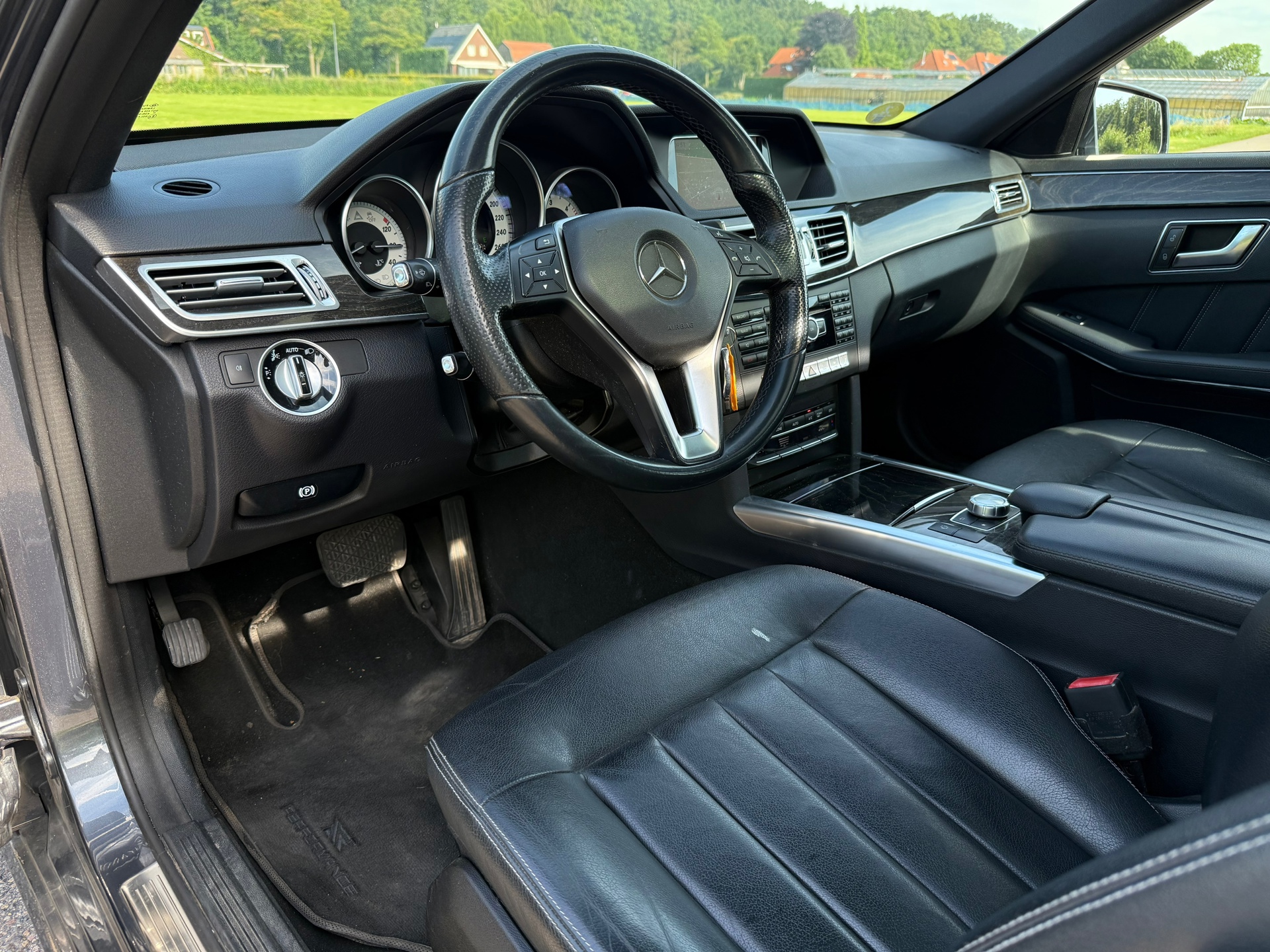 Foto van Mercedes-Benz E 220 CDI