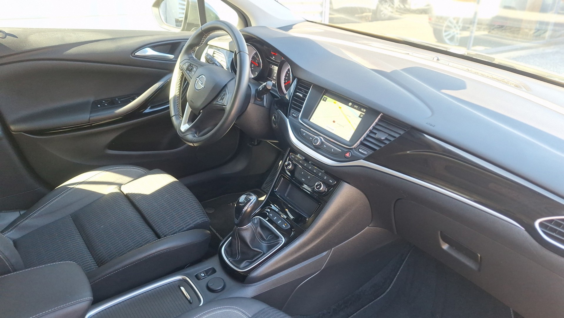 Foto van Opel Astra