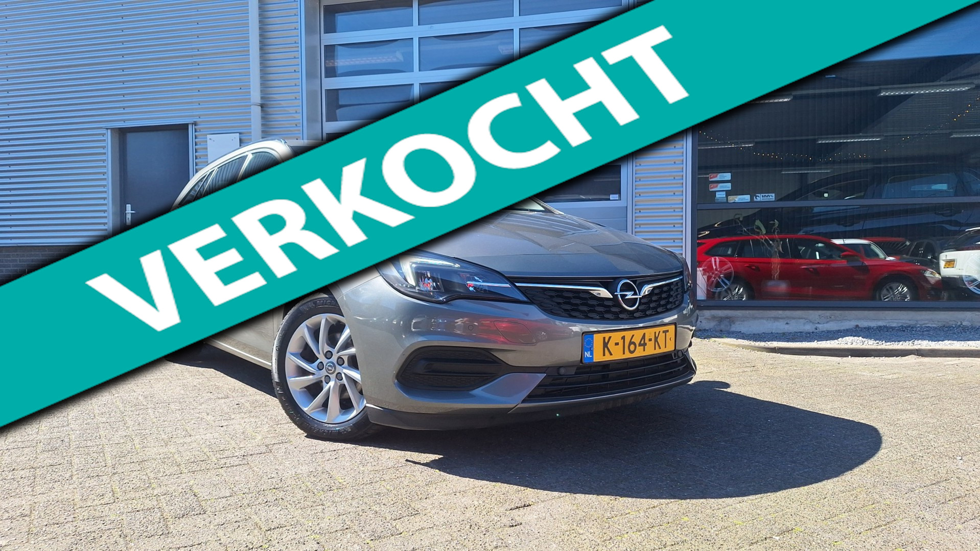 Opel Astra 1.2 Business Elegance 2021 - voorkant