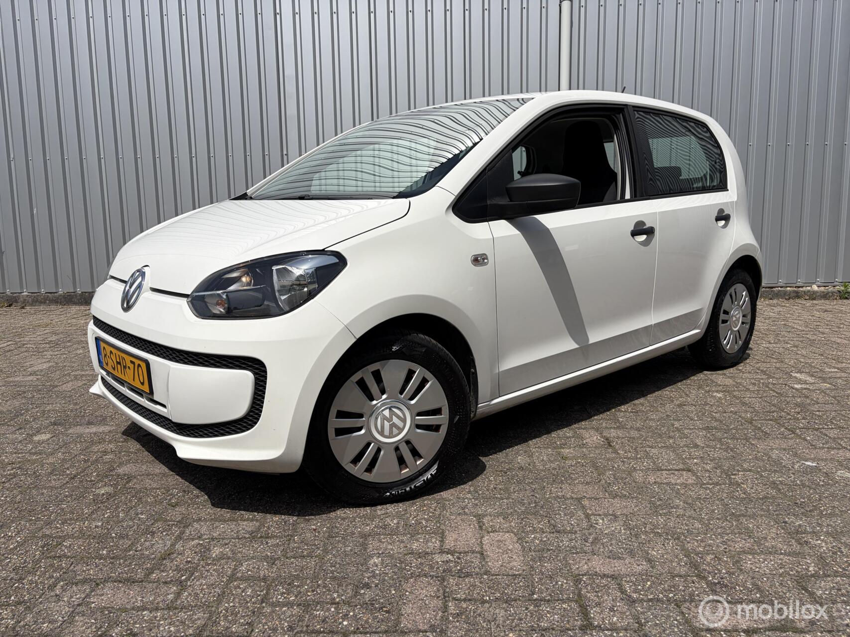Volkswagen Up 1.0 take up! BlueMotion airco nieuwe apk 2013 - voorkant
