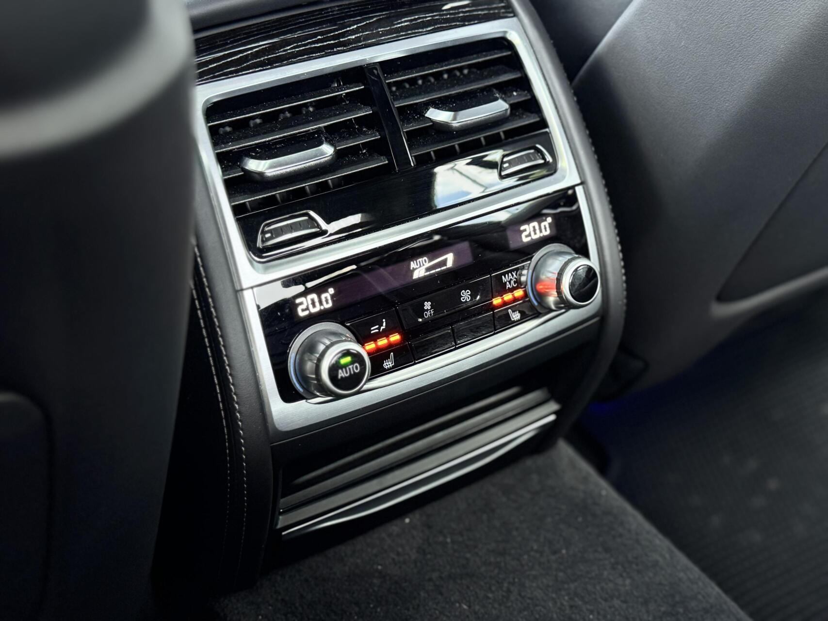 Foto van BMW 745e