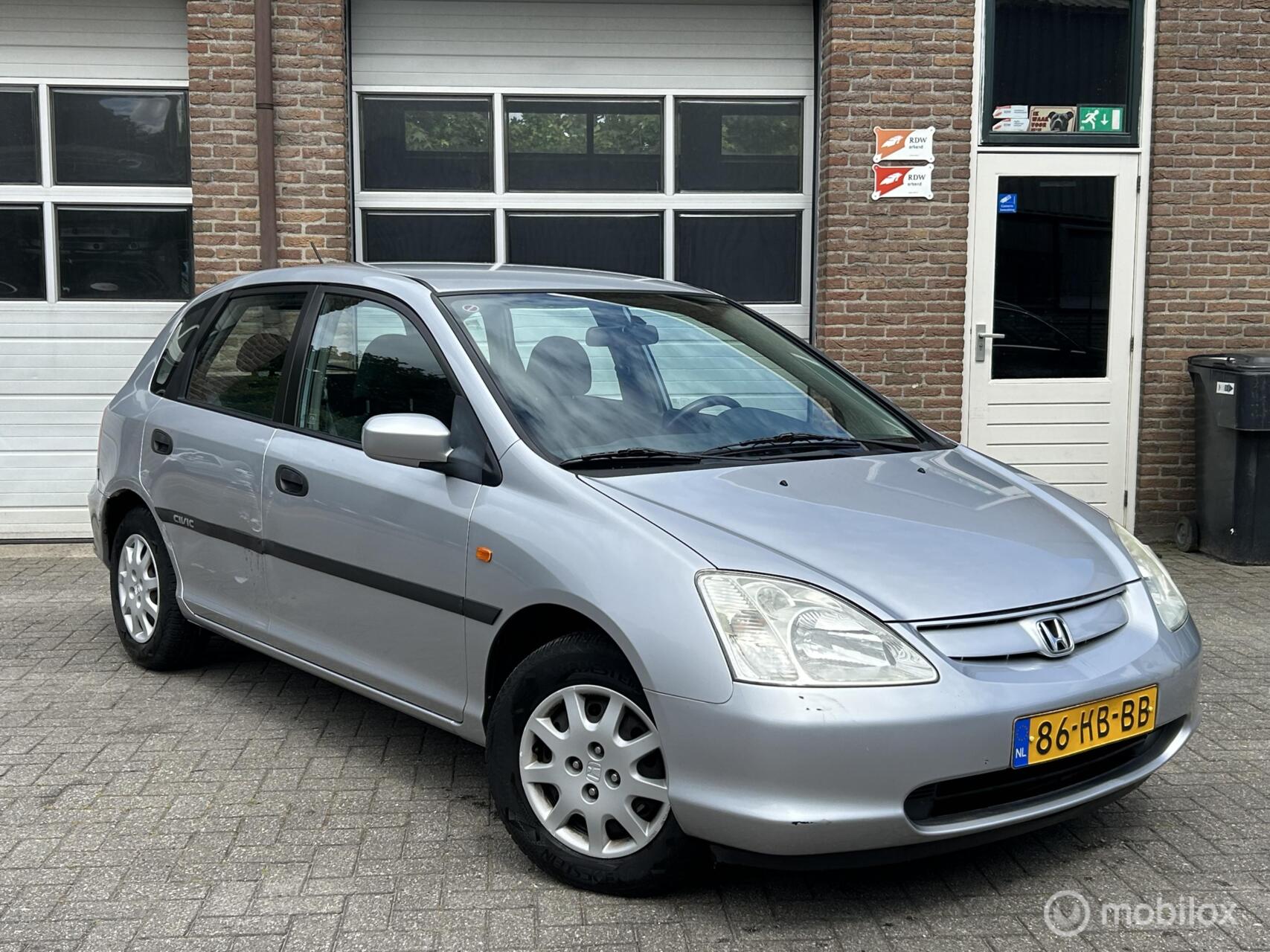 Foto van HONDA CIVIC 5 DR