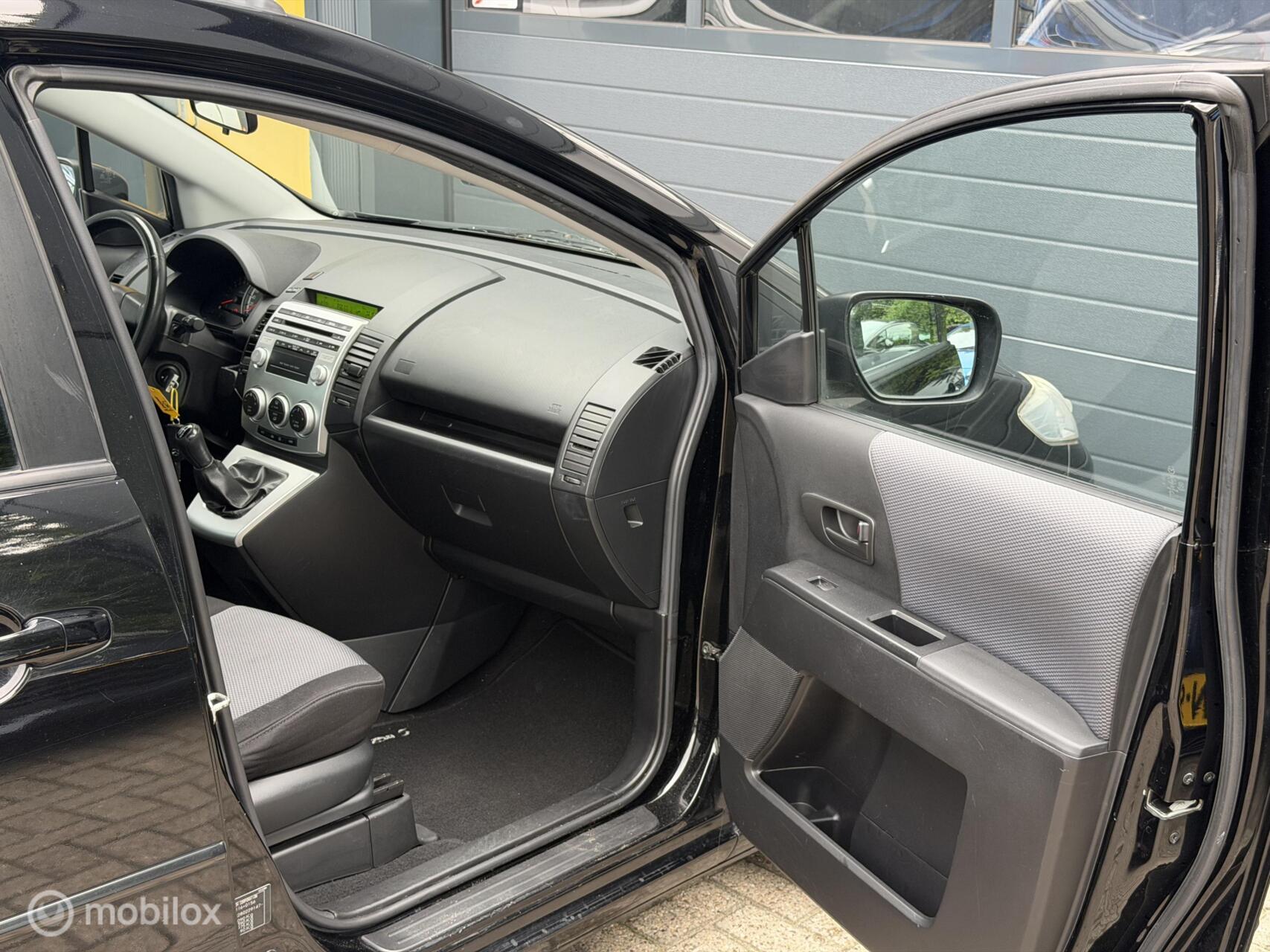 Foto van Mazda Mazda 5