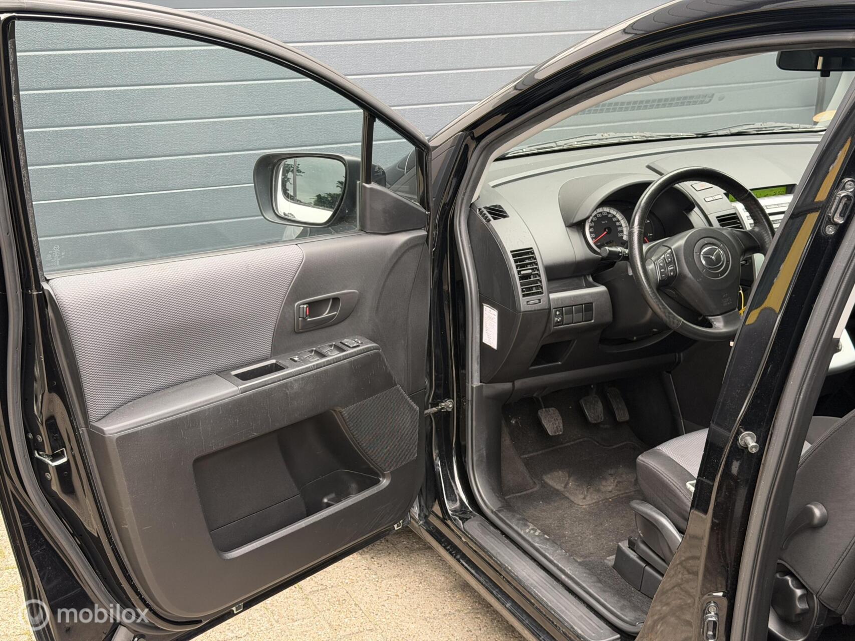 Foto van Mazda Mazda 5