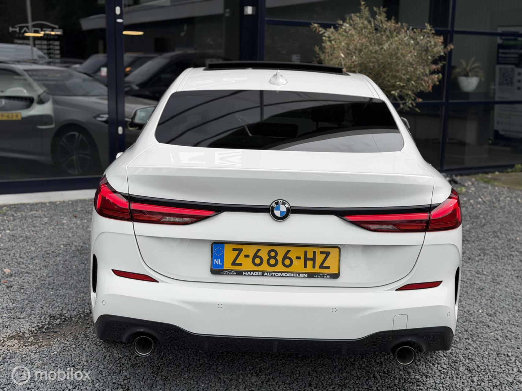 Foto van BMW 218d