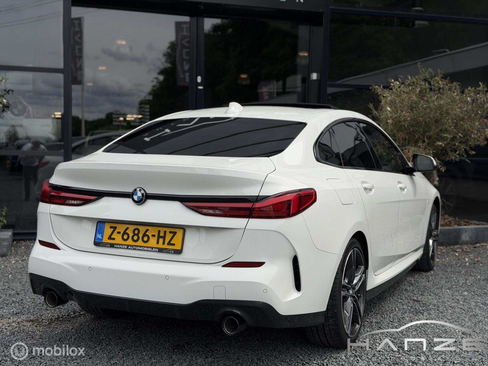 Foto van BMW 218d