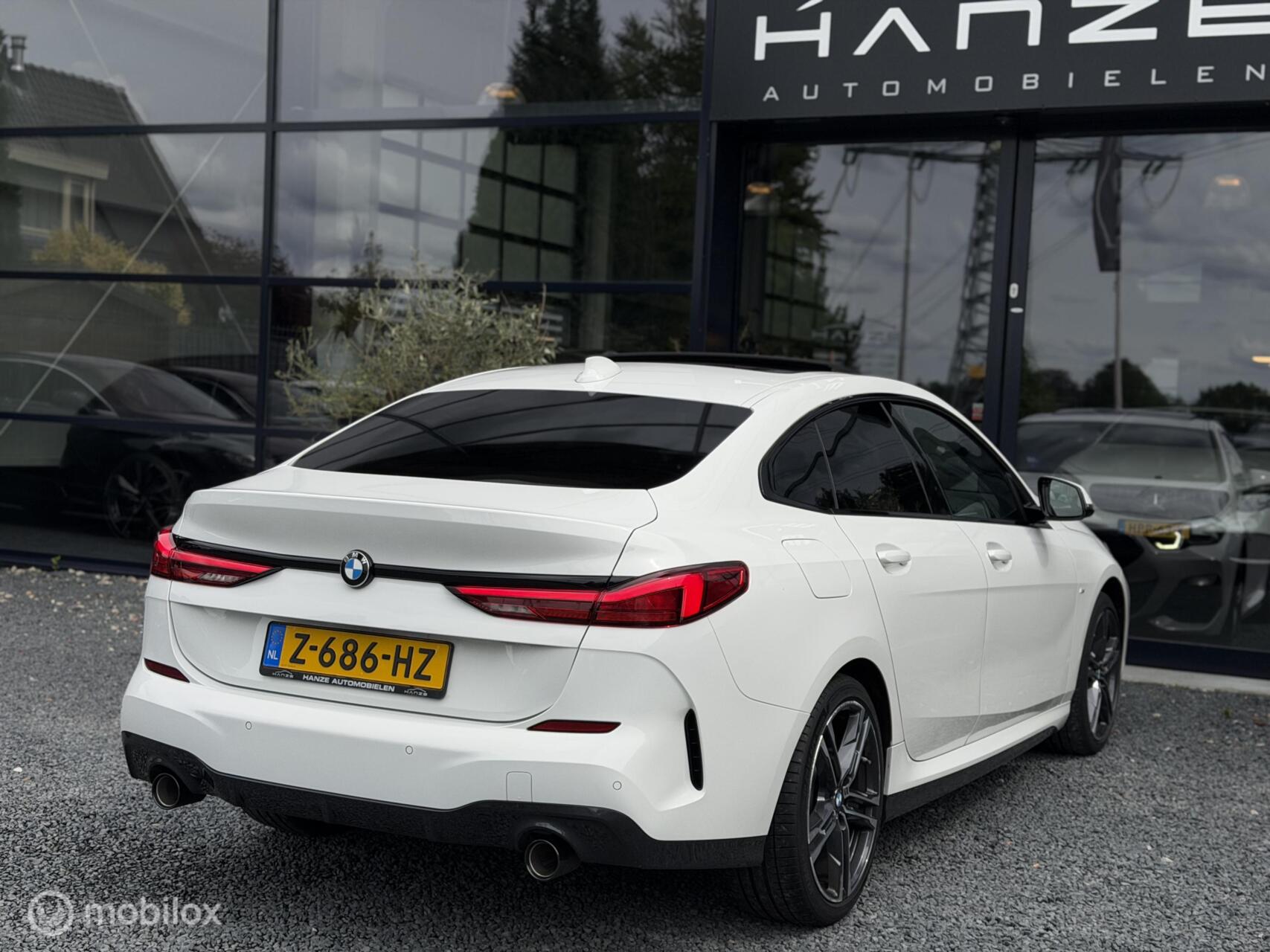 Foto van BMW 218d
