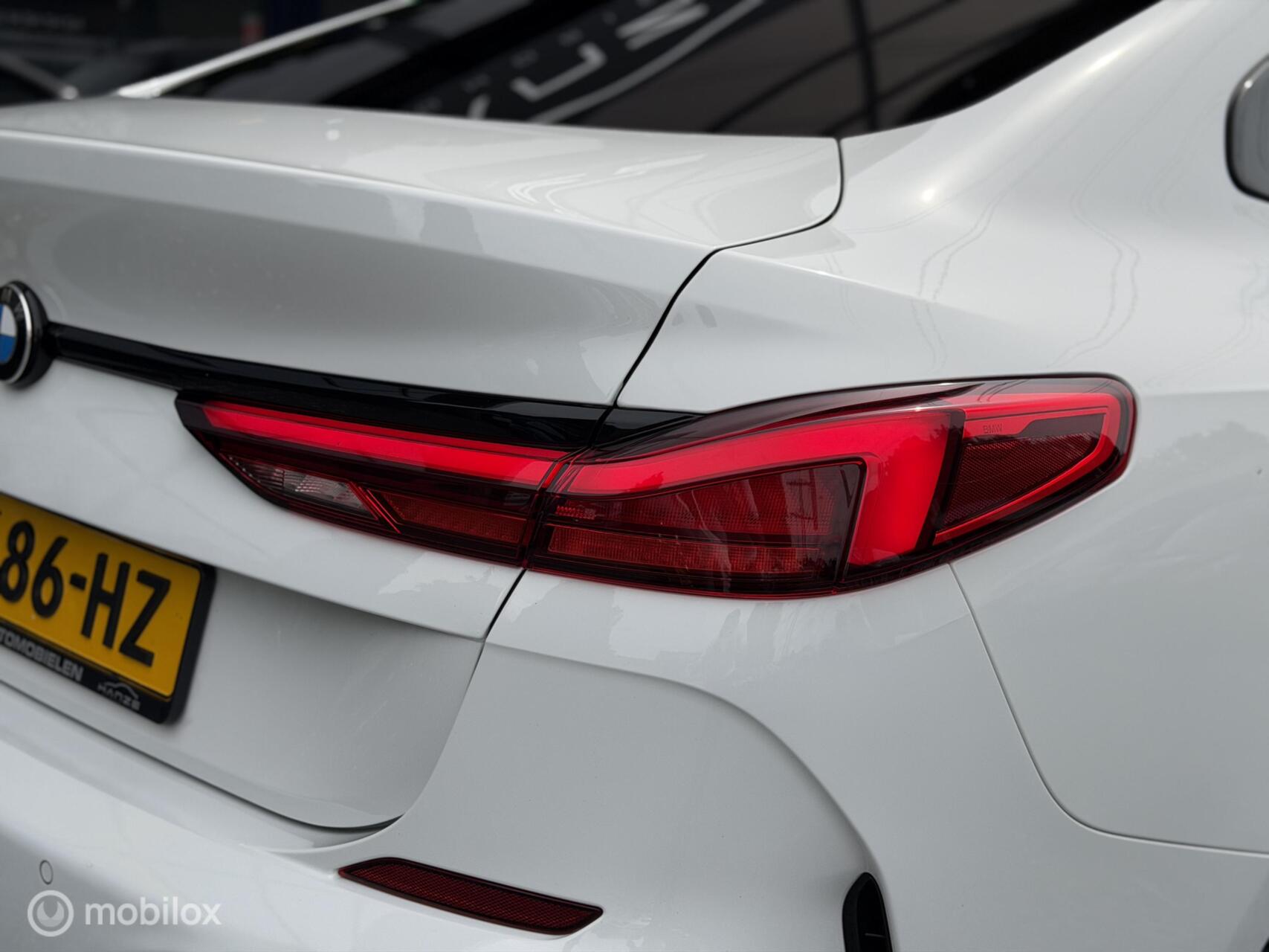 Foto van BMW 218d