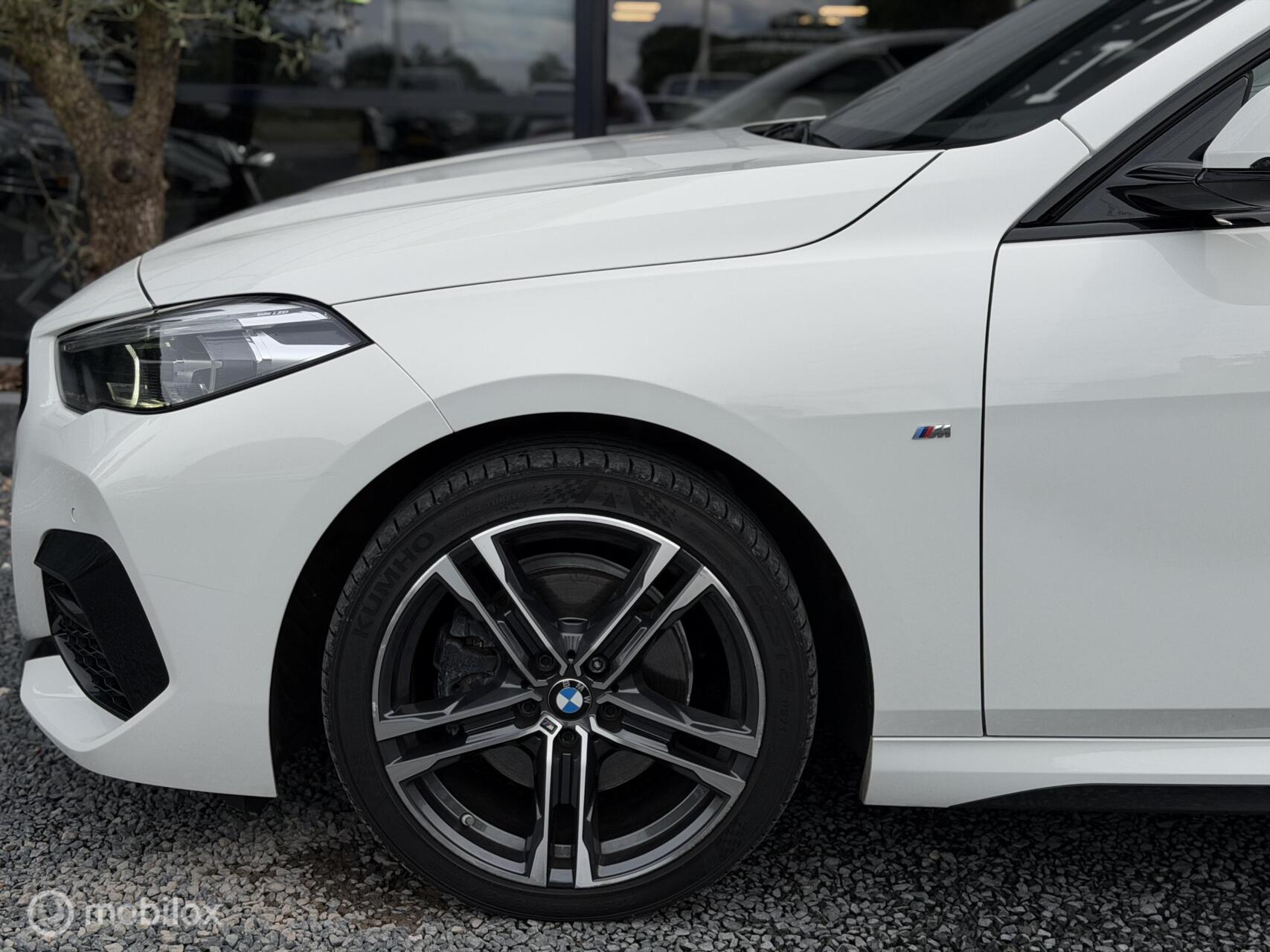 Foto van BMW 218d