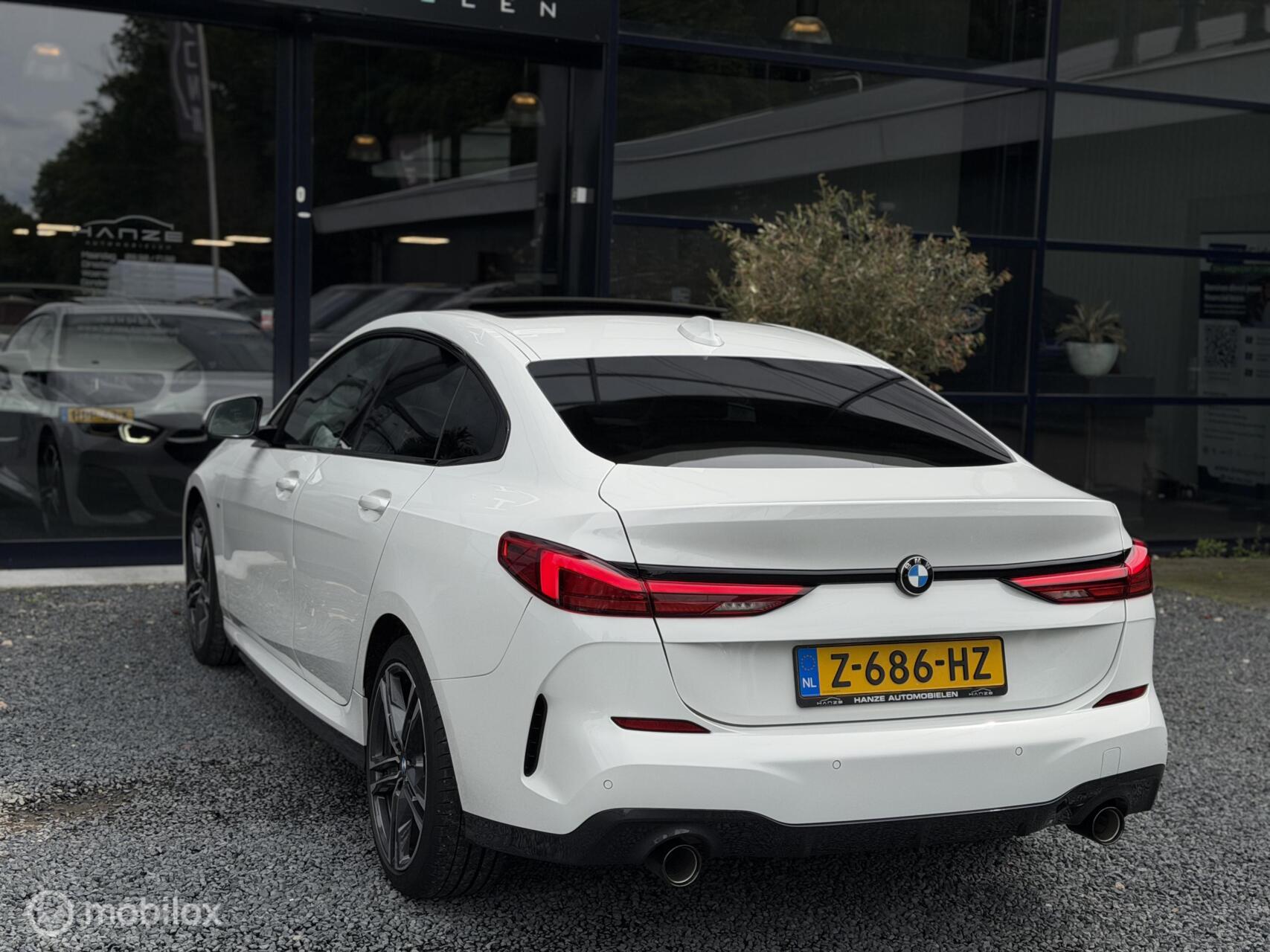 Foto van BMW 218d