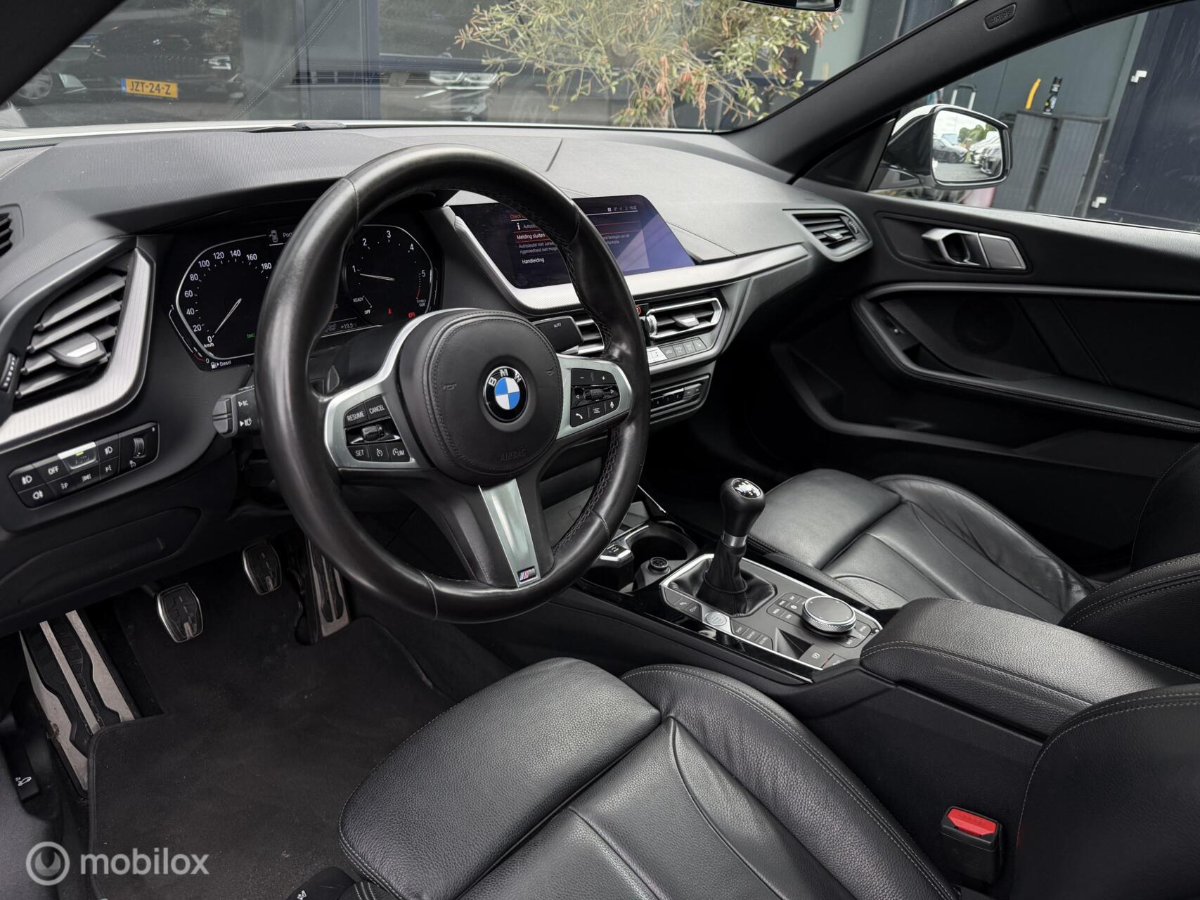 Foto van BMW 218d