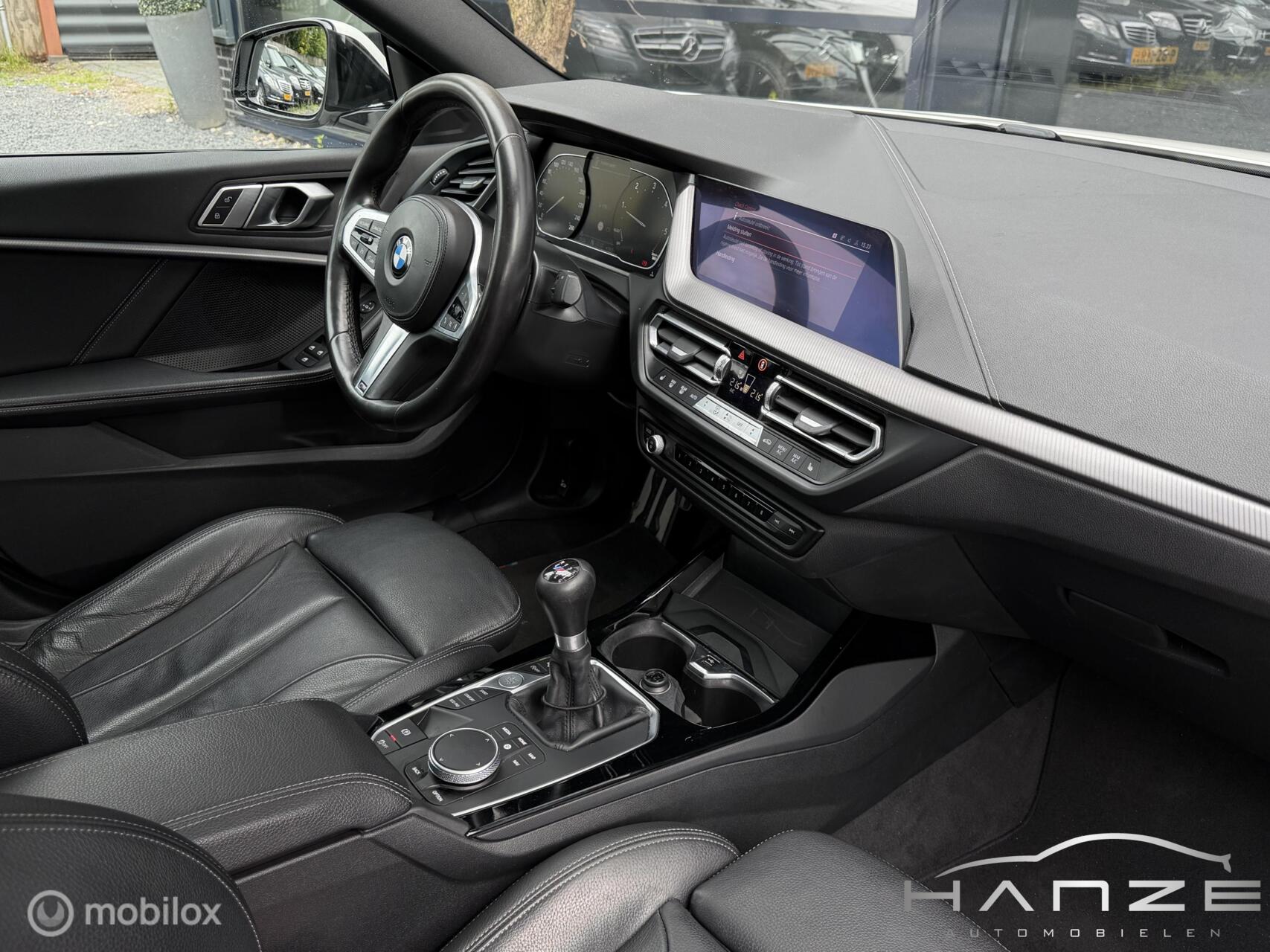 Foto van BMW 218d