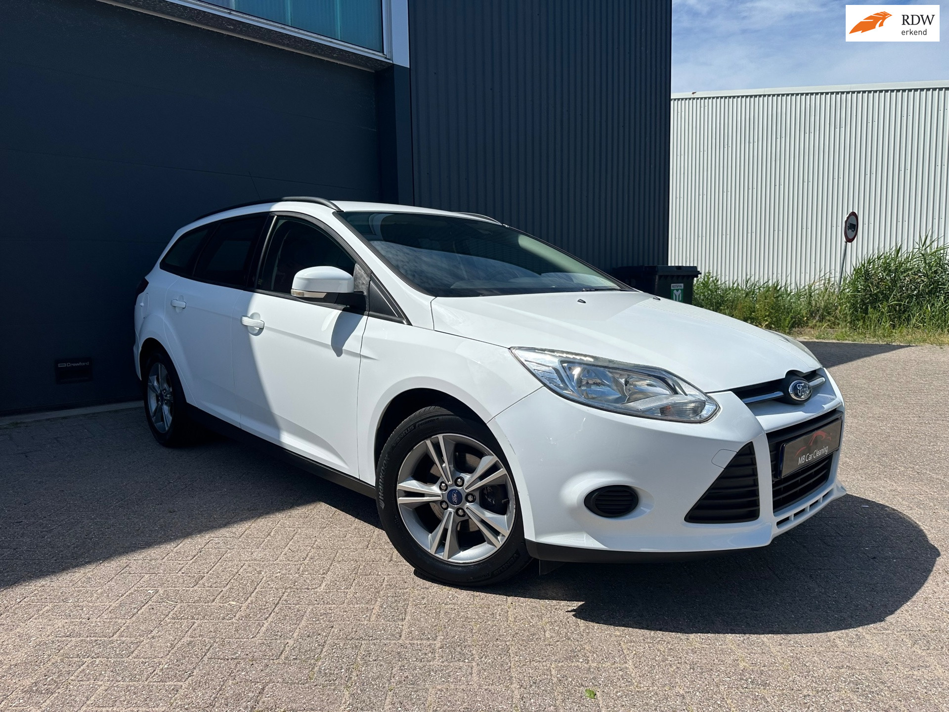 Ford Focus 1.0 EcoBoost Edition 2013 - voorkant